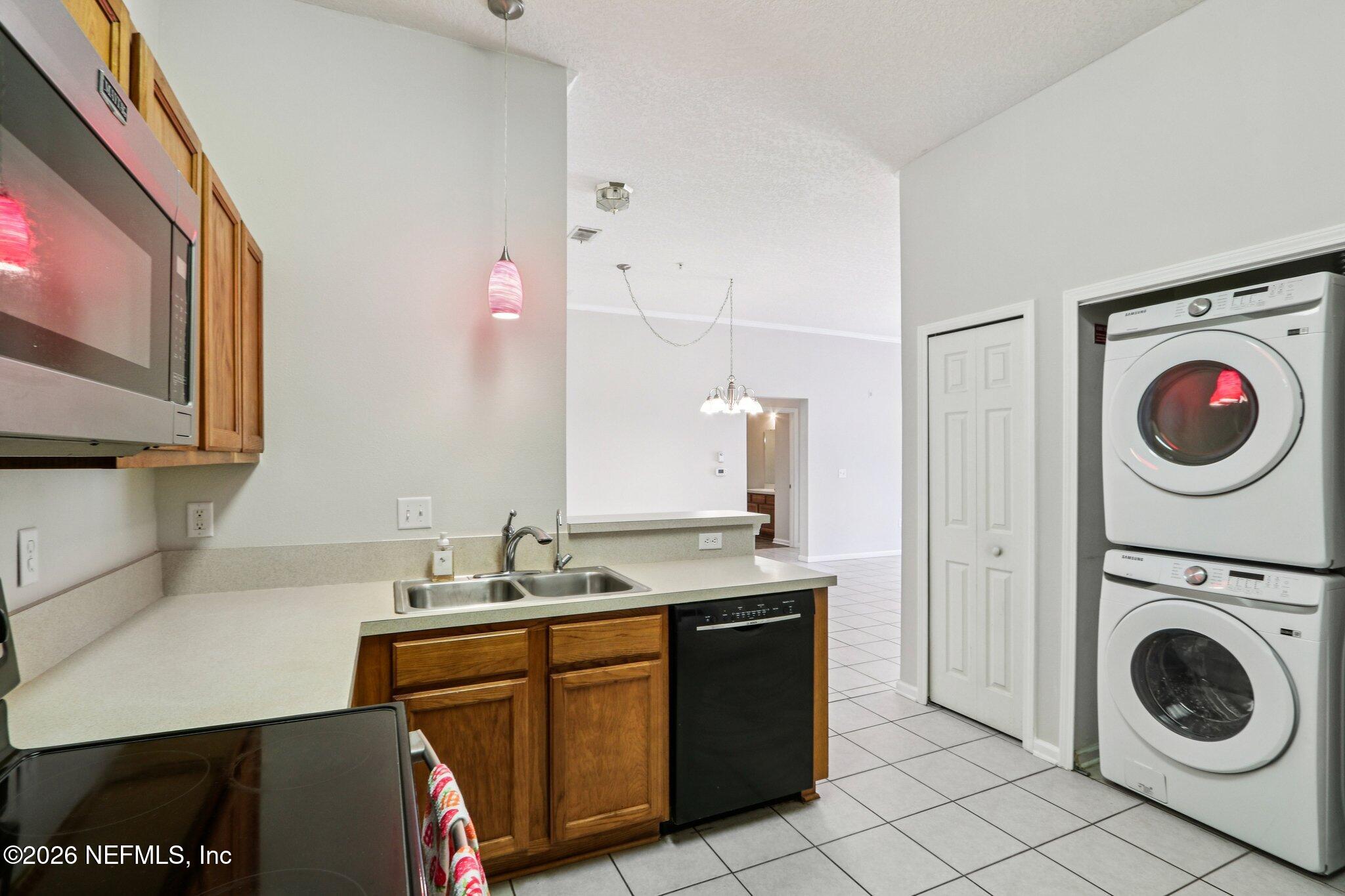 7920 MERRILL Road 408