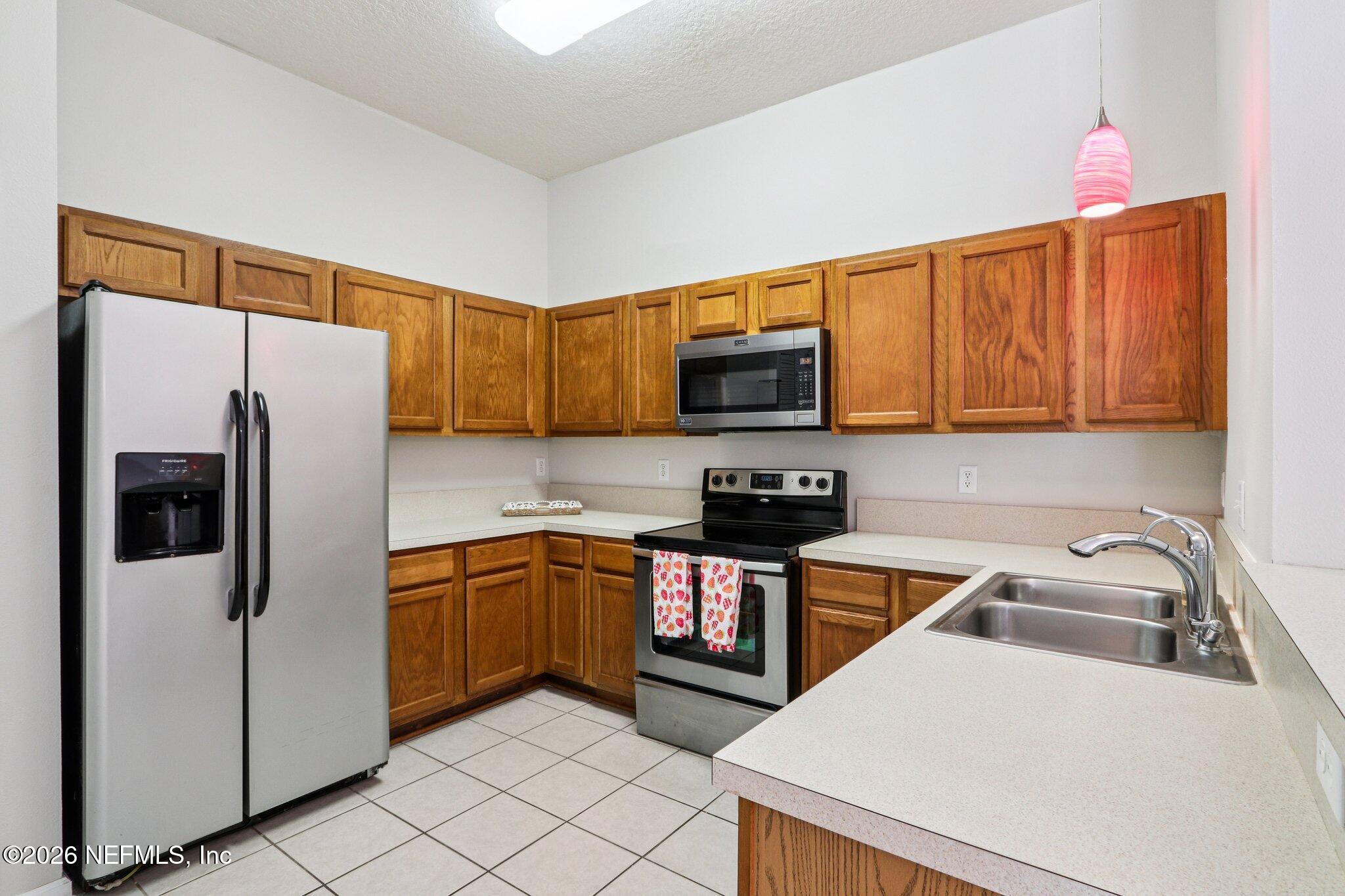 7920 MERRILL Road 408