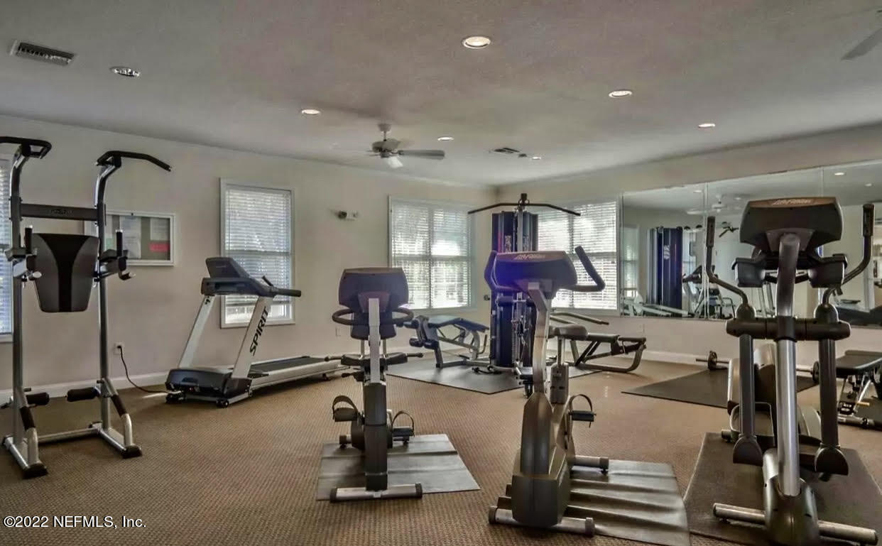 8101 SUMMER PALM Court