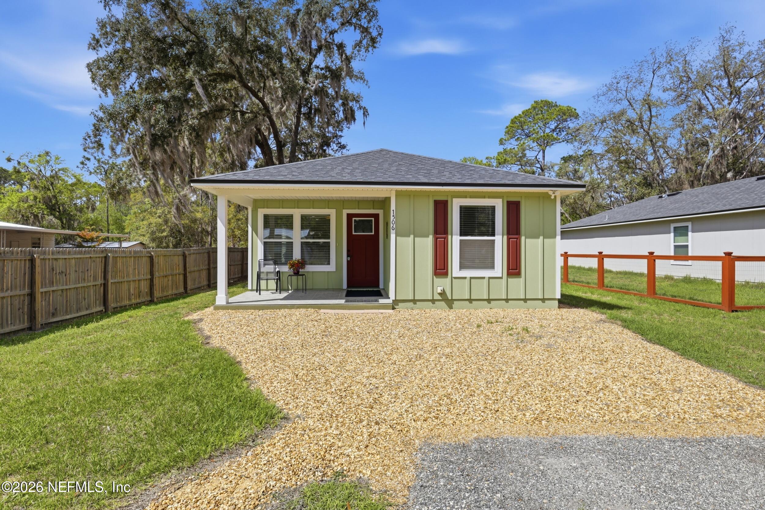 1506 SE 4TH Avenue