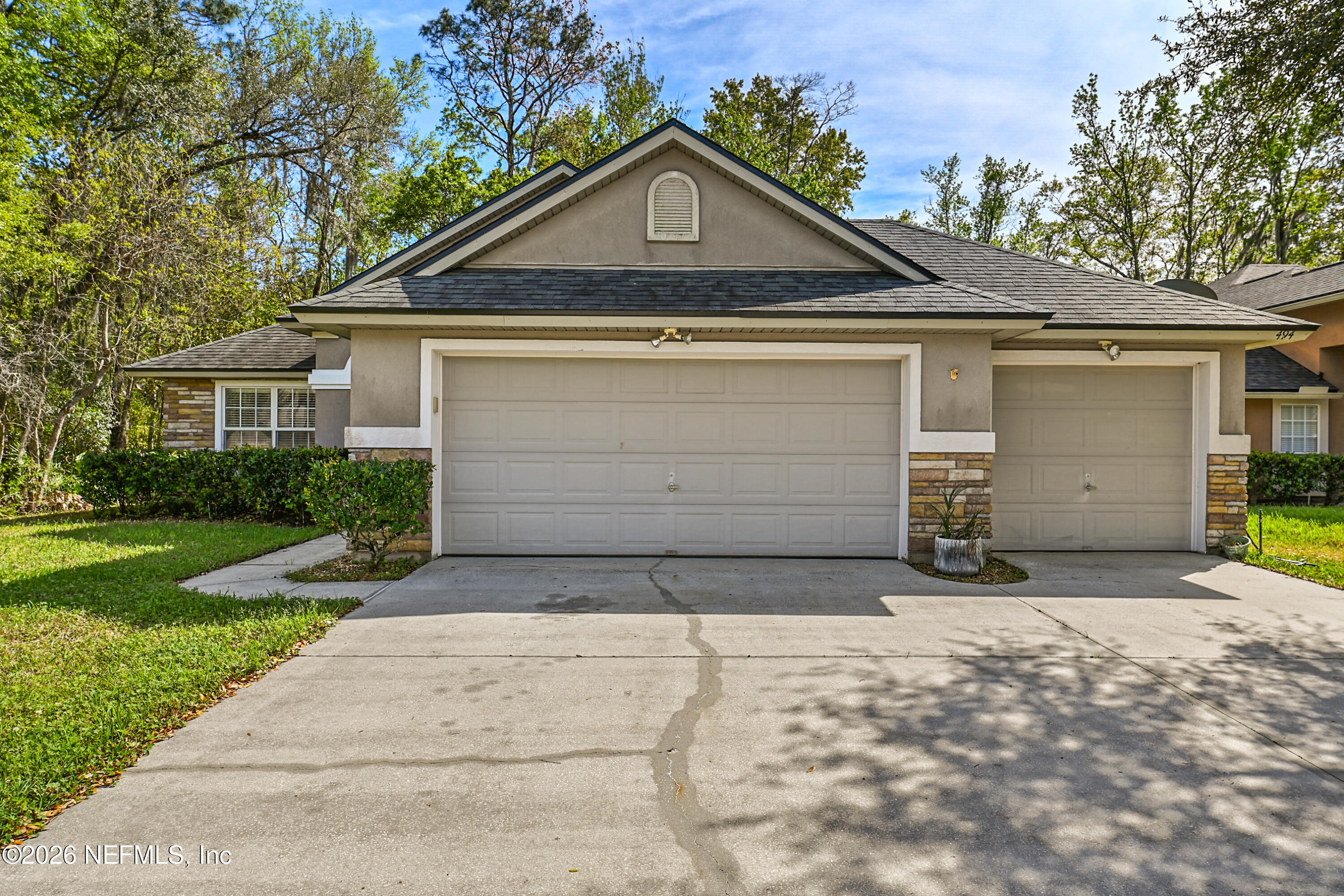 494 APPLE CREEK DRIVE Drive