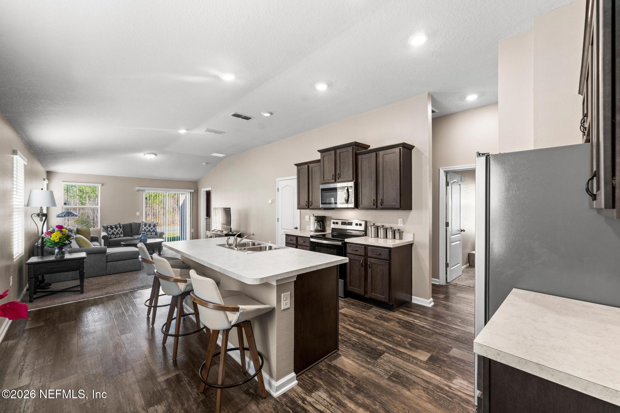 6188 BUCKING BRONCO Drive