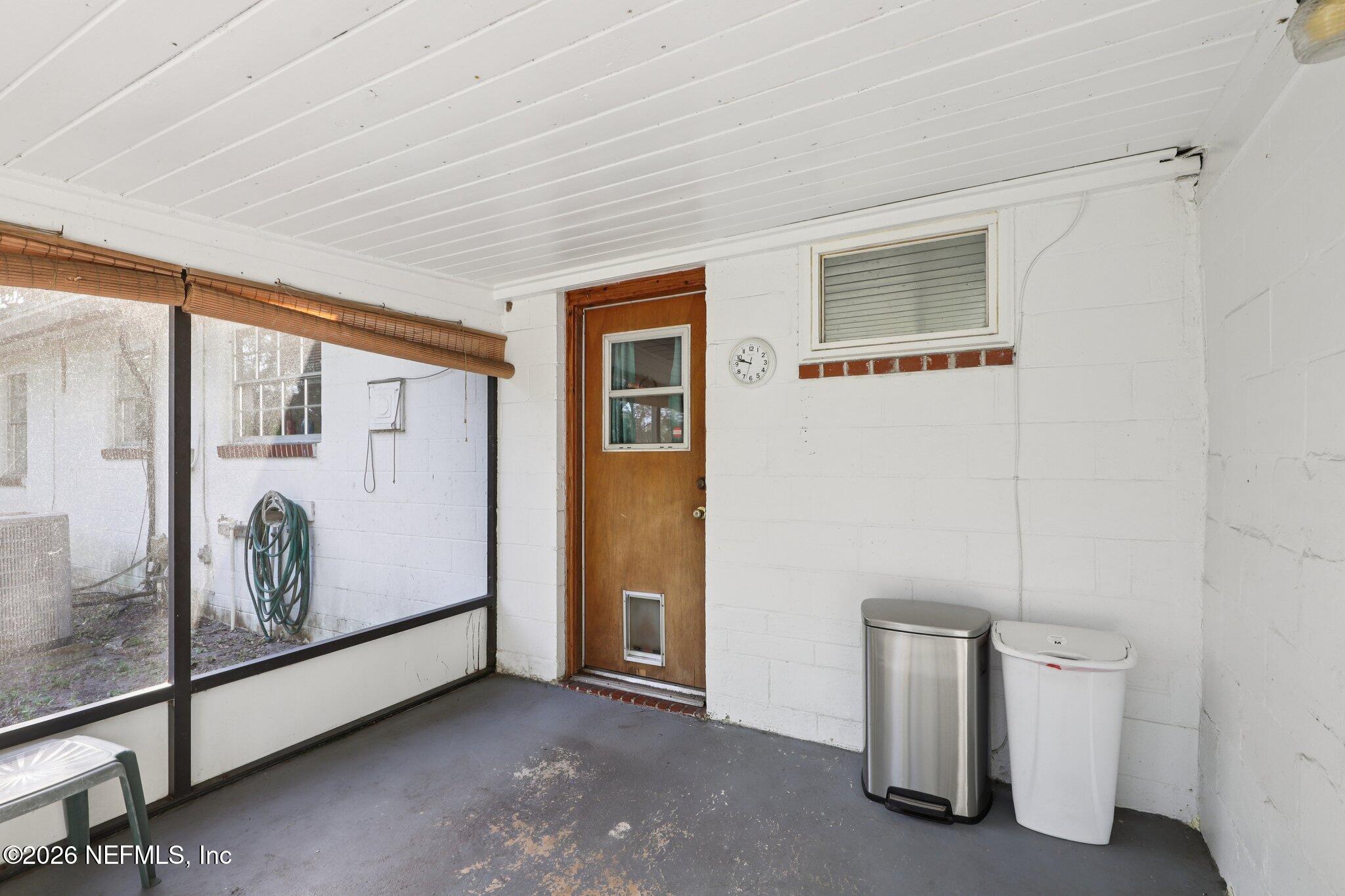 6611 ROMILLY Drive