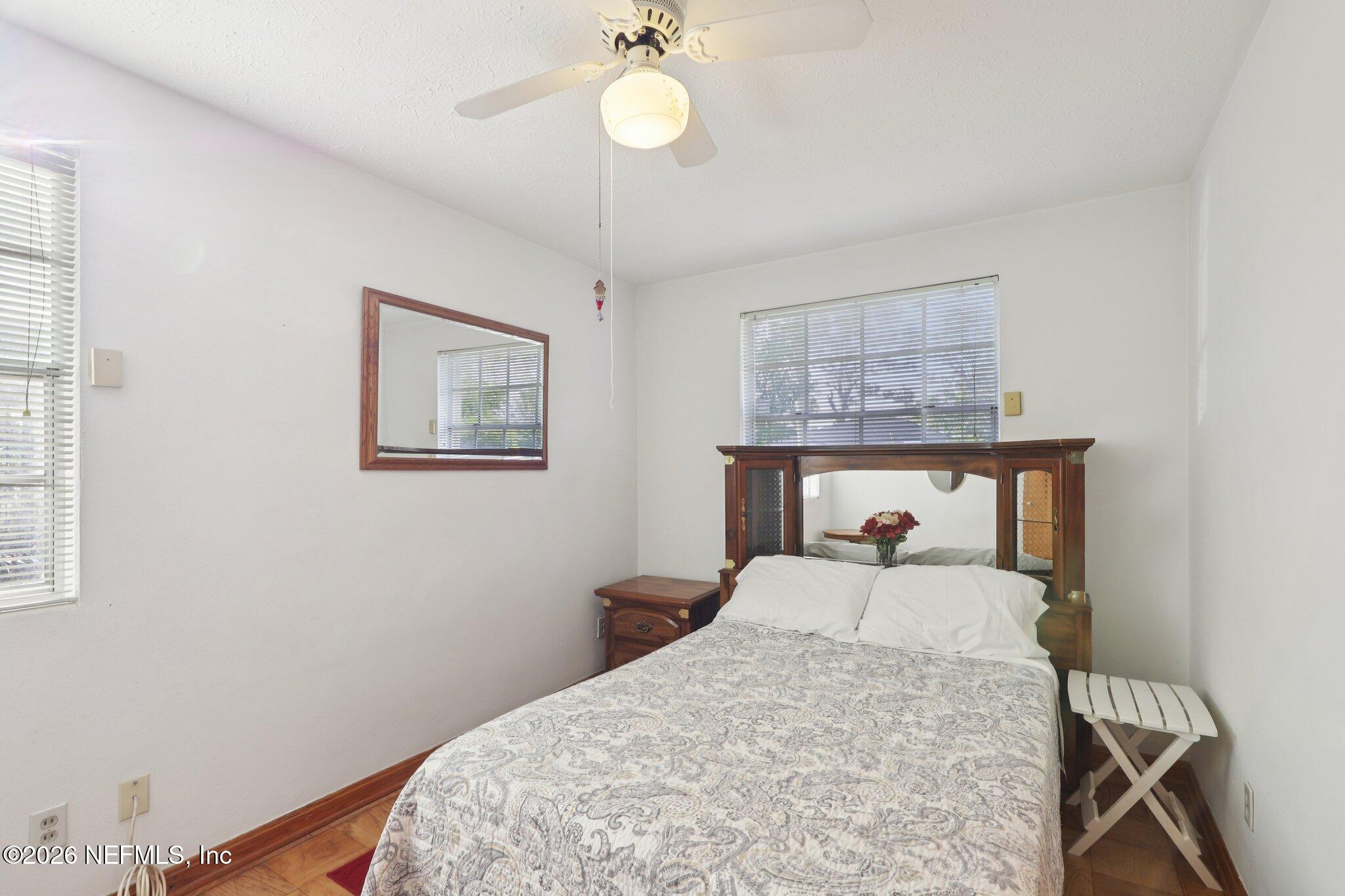 6611 ROMILLY Drive