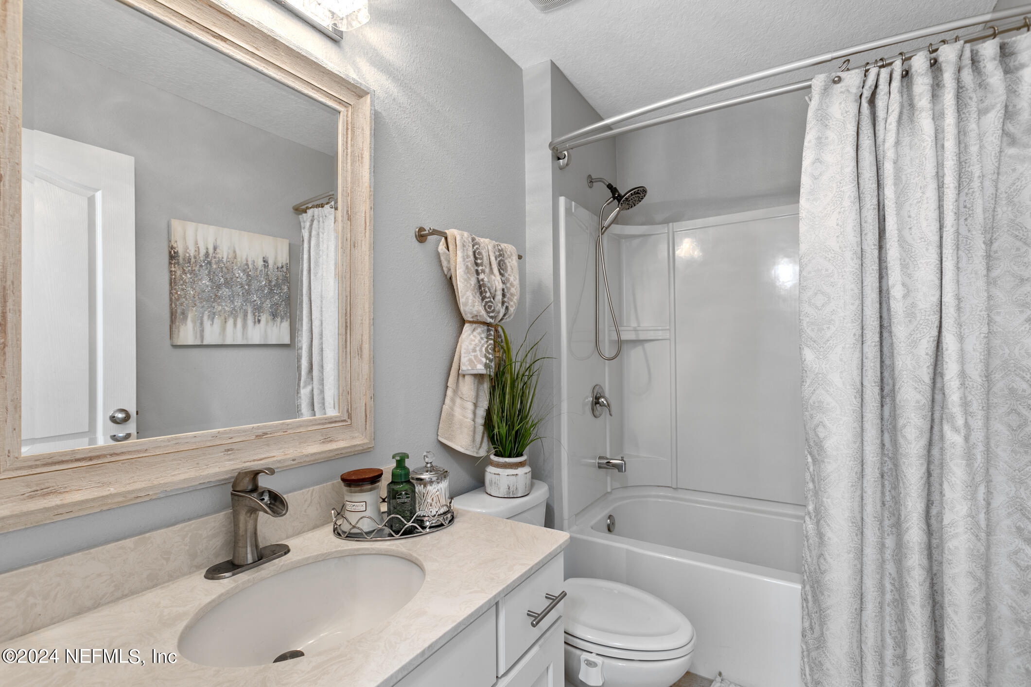 306 S HAMILTON SPRINGS Road, St. Augustine