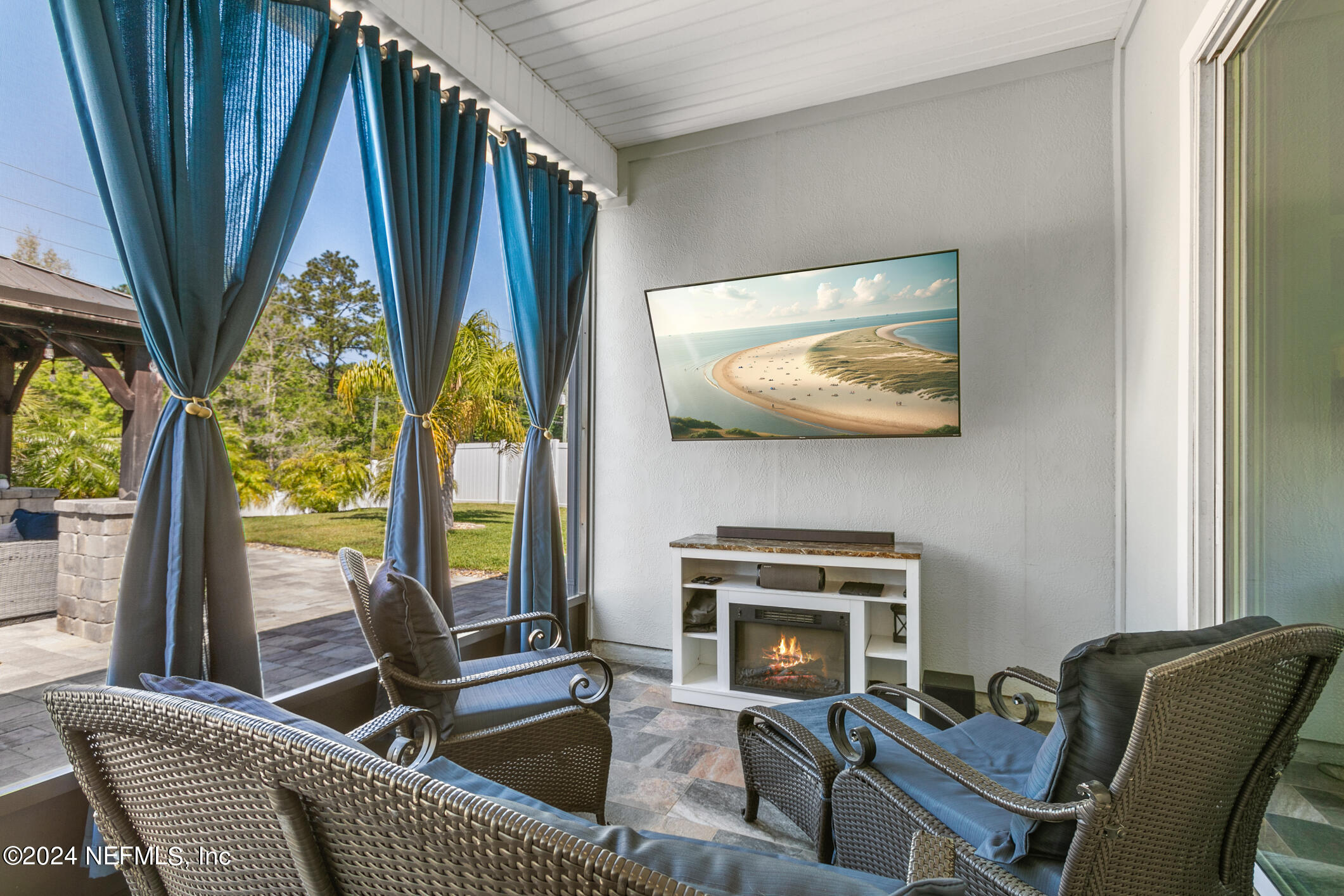306 S HAMILTON SPRINGS Road, St. Augustine