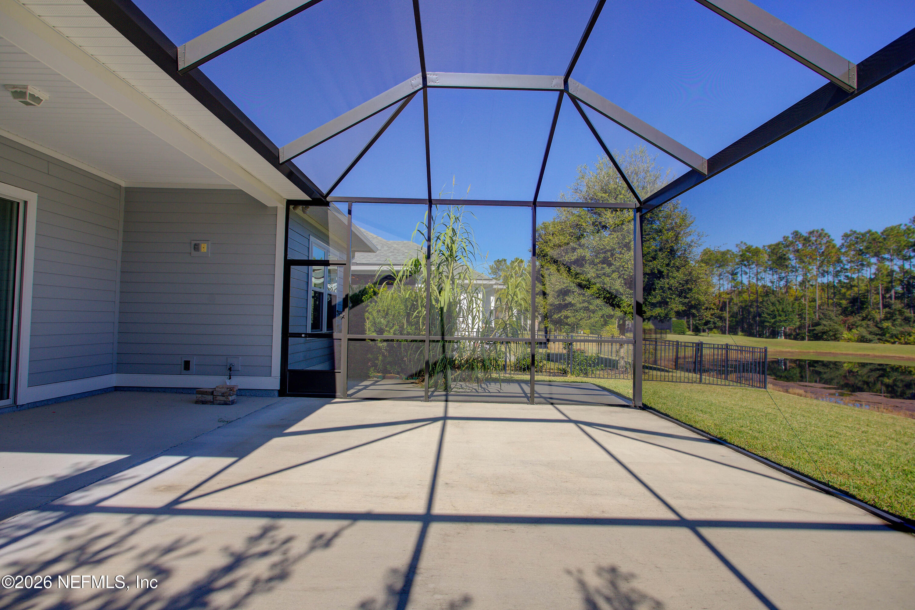 68 BRIAR RIDGE Court