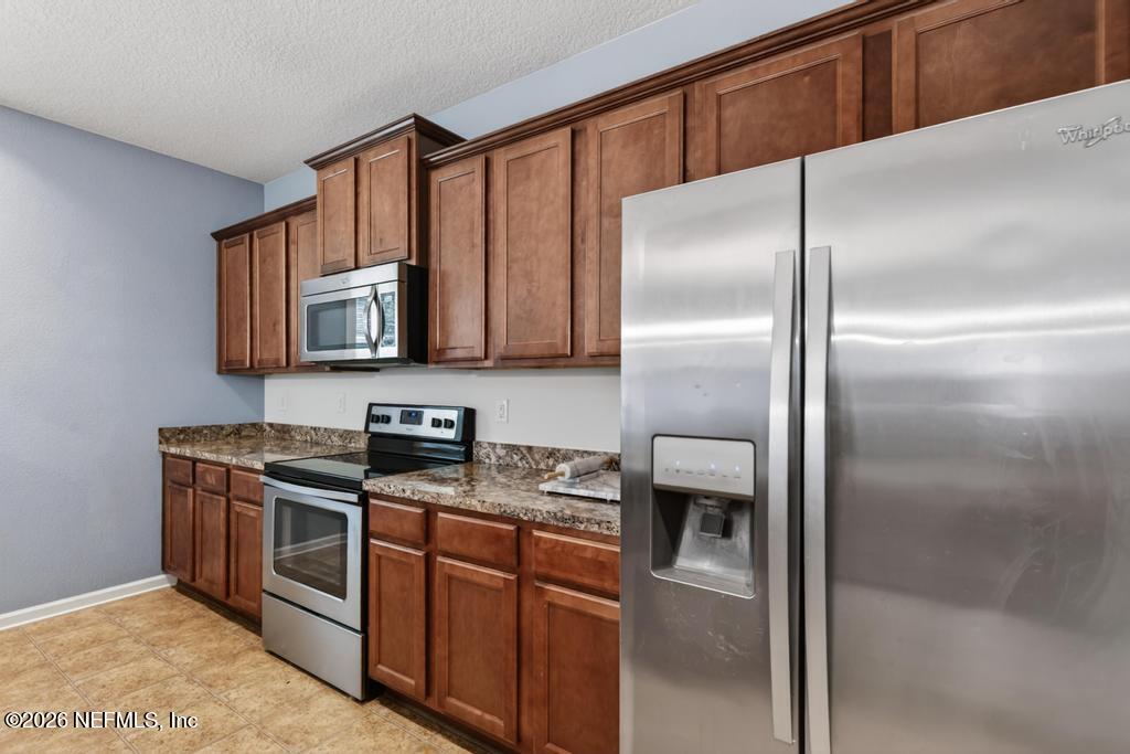 45047 AMHURST OAKS Drive
