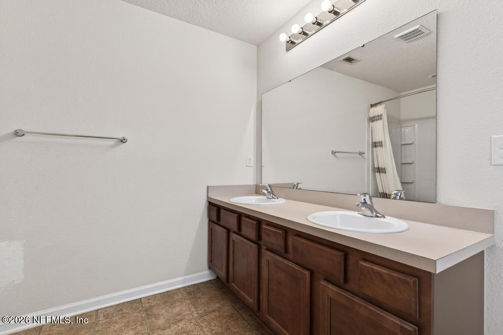 45047 AMHURST OAKS Drive