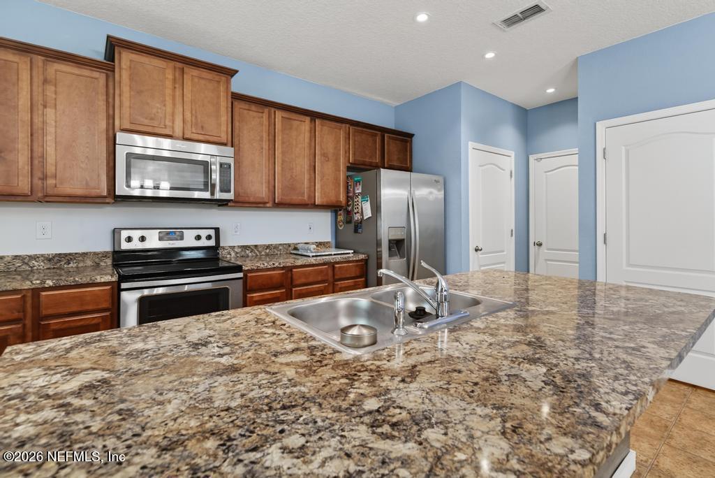 45047 AMHURST OAKS Drive