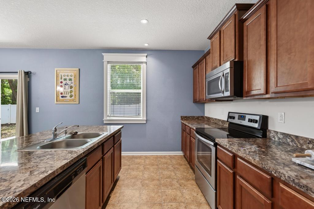 45047 AMHURST OAKS Drive