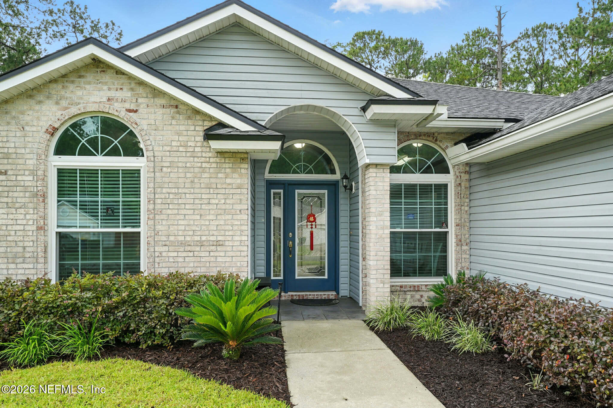 832 HERITAGE LAKES Drive