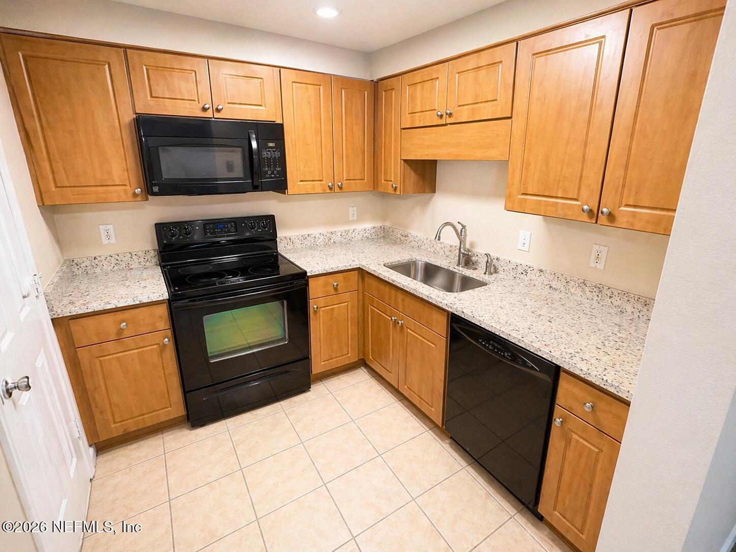 5811 ATLANTIC Boulevard 215