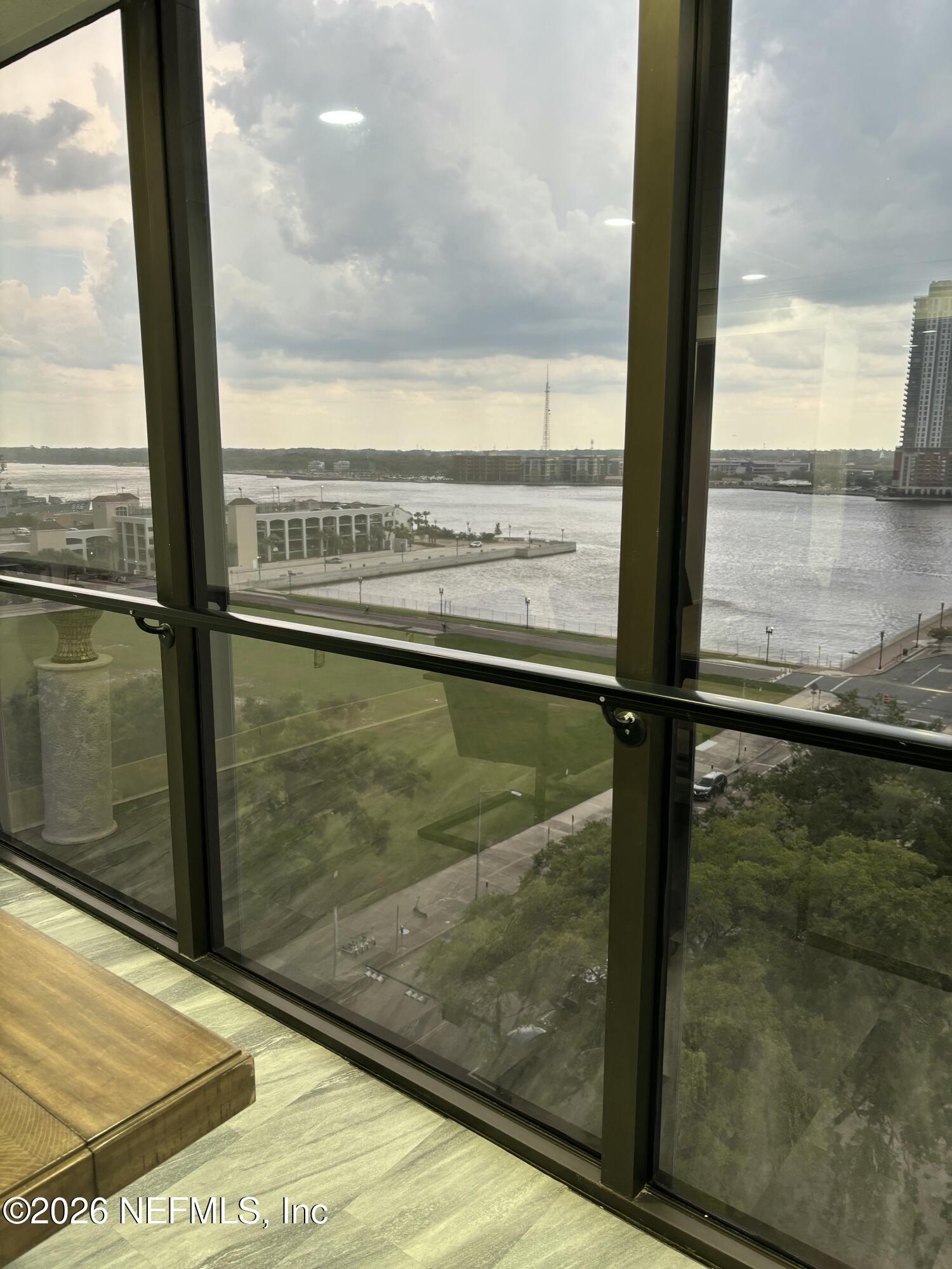 233 E BAY Street 905