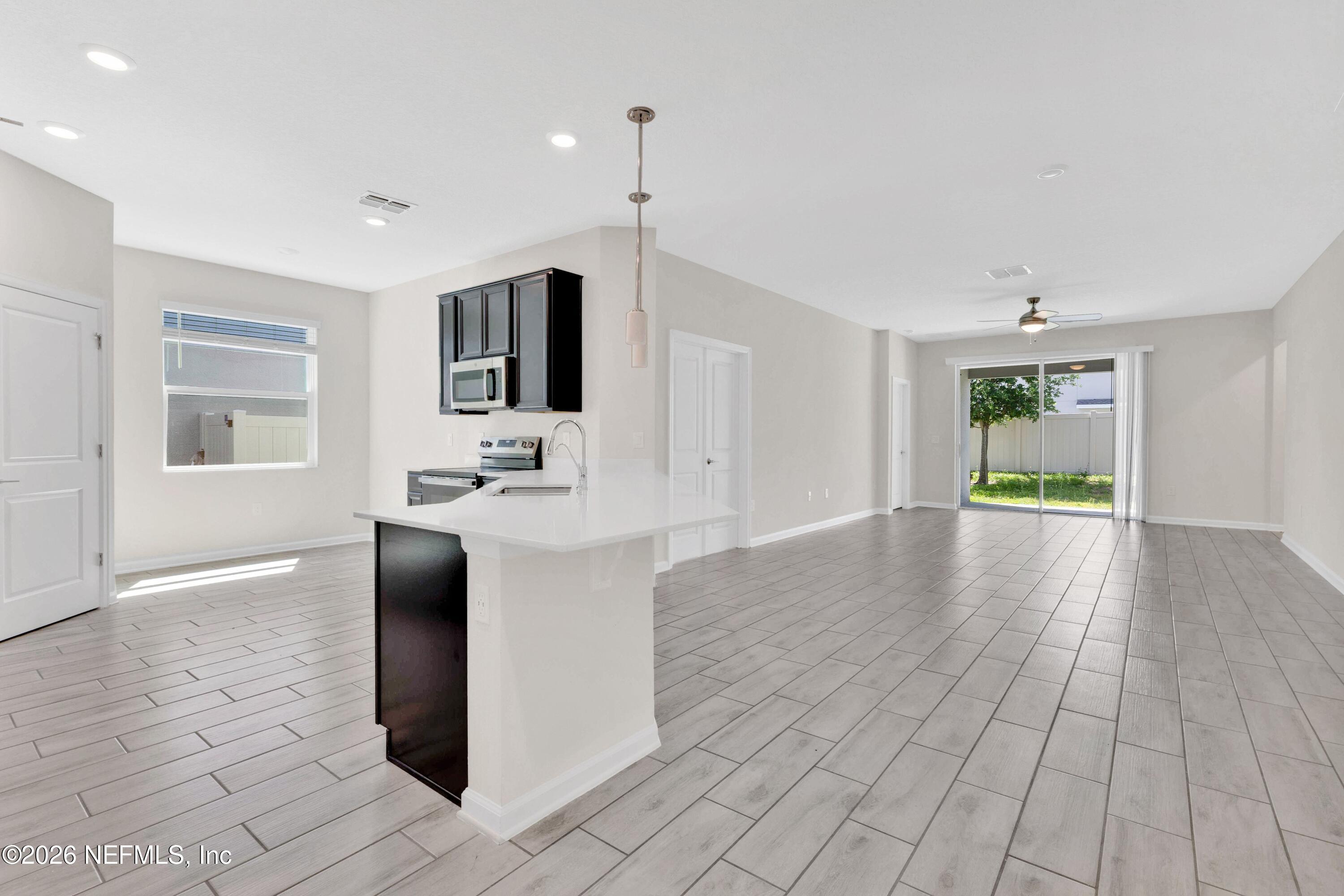 1358 LASSEN Street
