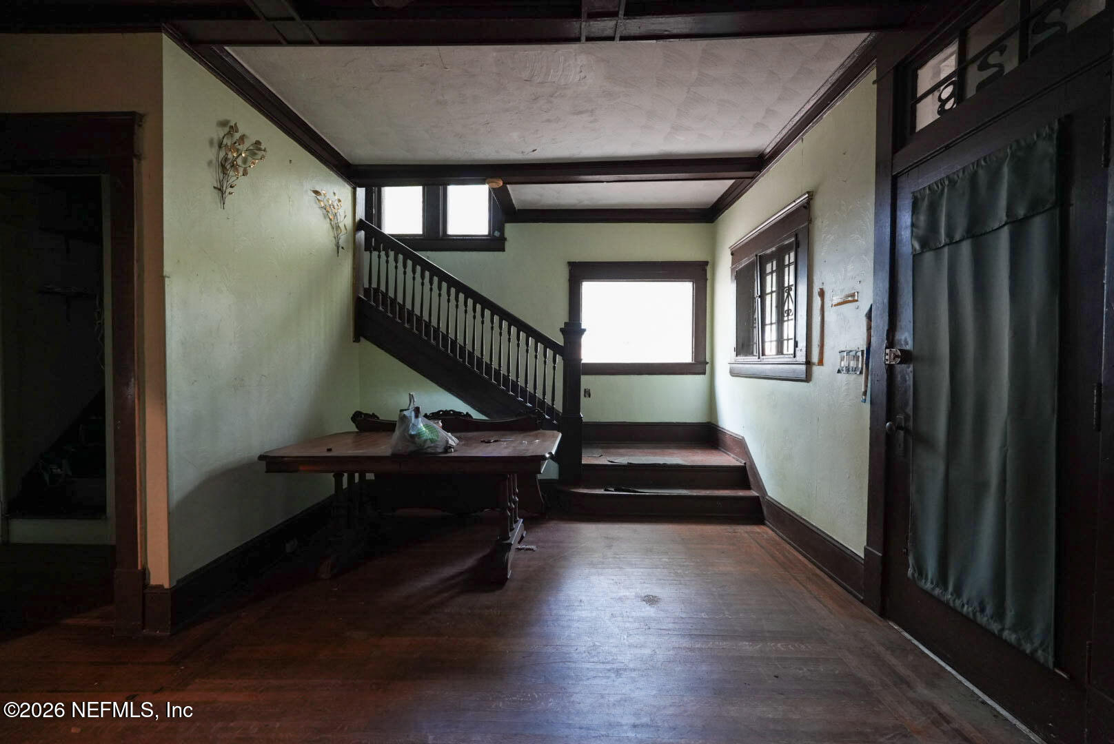 228 W 11TH Street