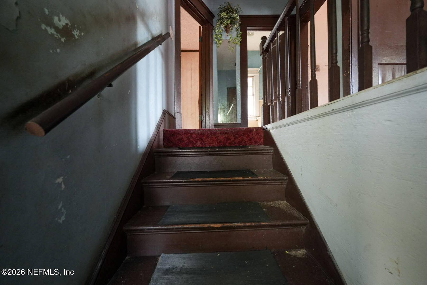 228 W 11TH Street