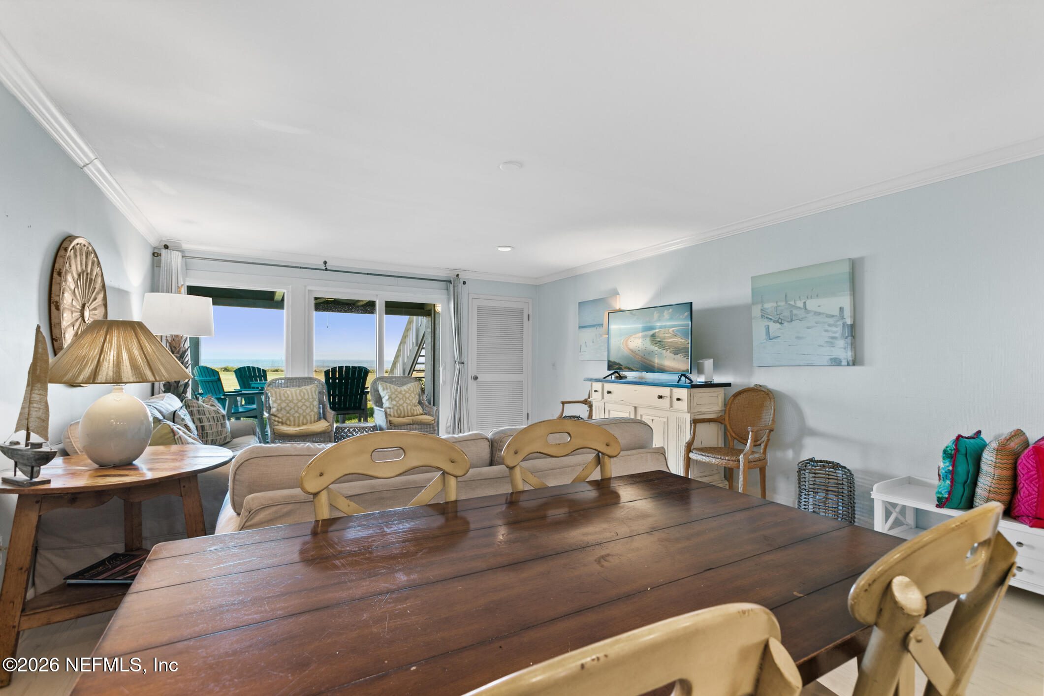 610 SUMMER PLACE