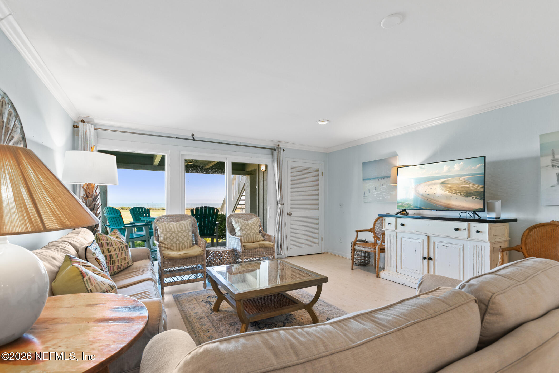 610 SUMMER PLACE