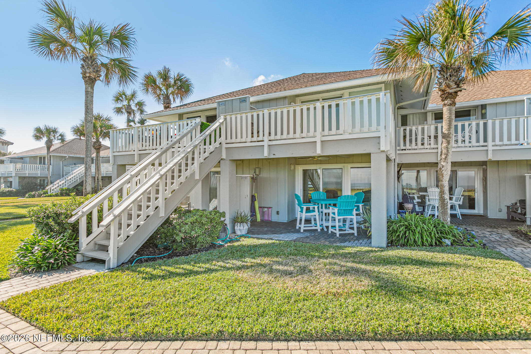 610 SUMMER PLACE