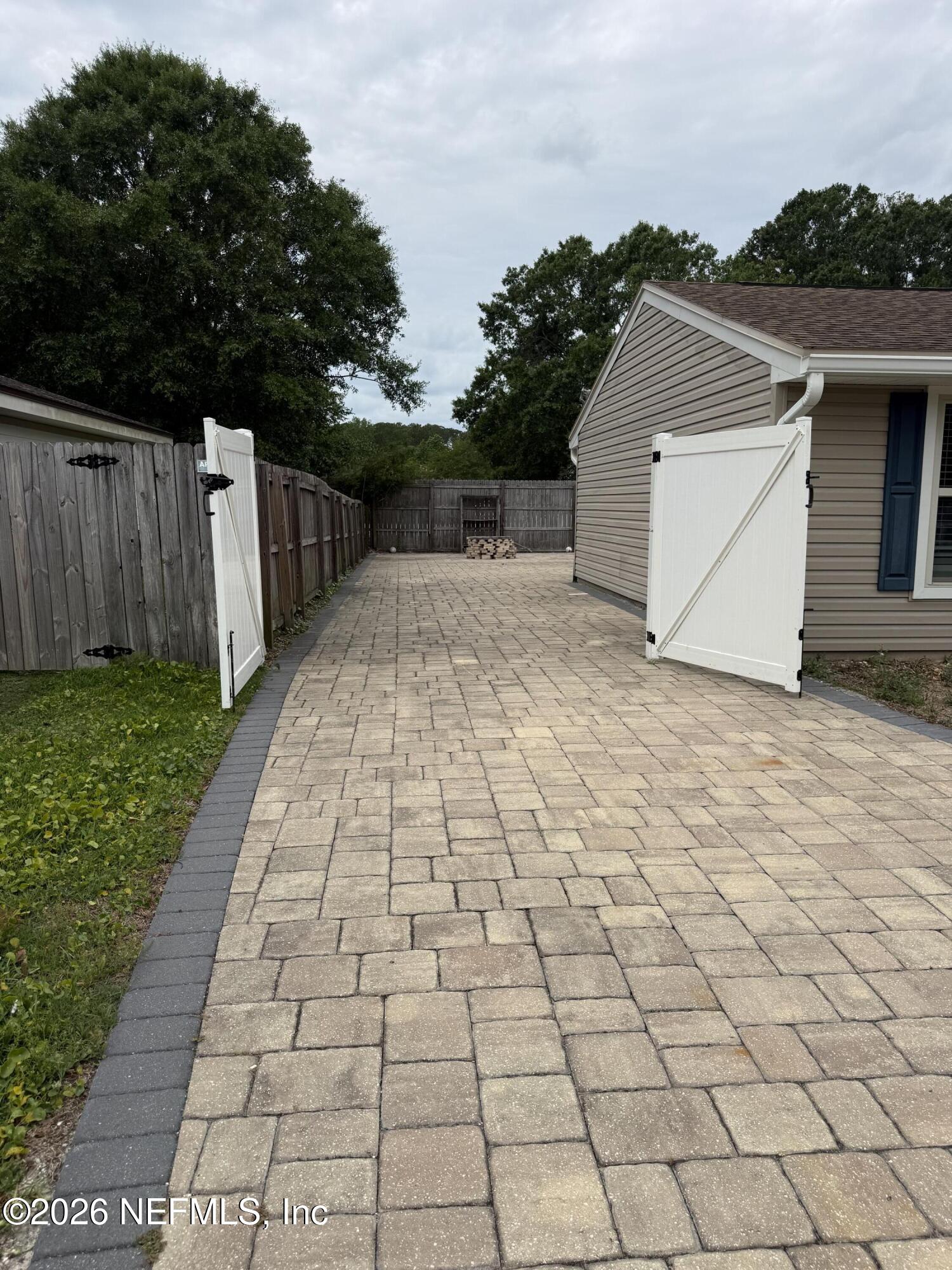 11048 BUGGY WHIP Drive
