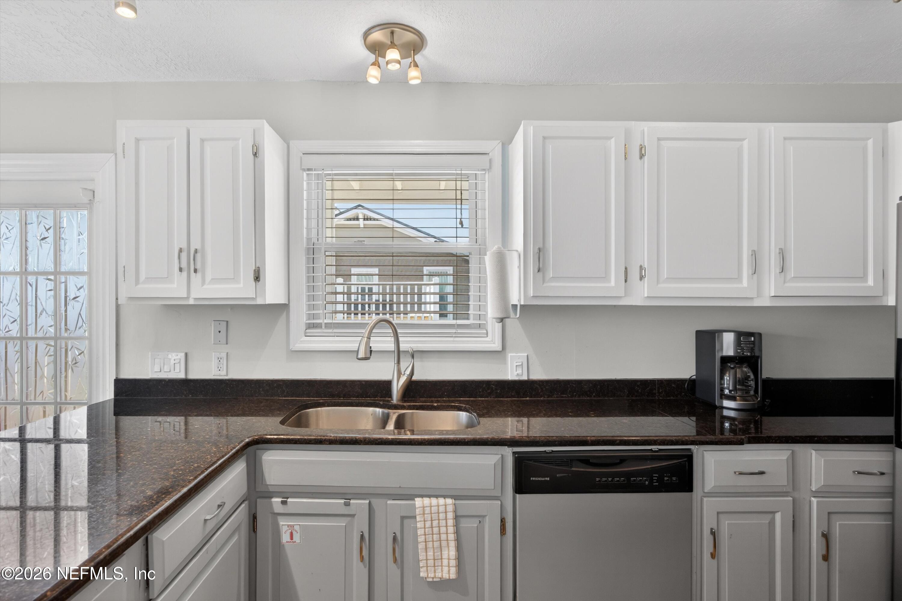 724 1ST Street 1-2