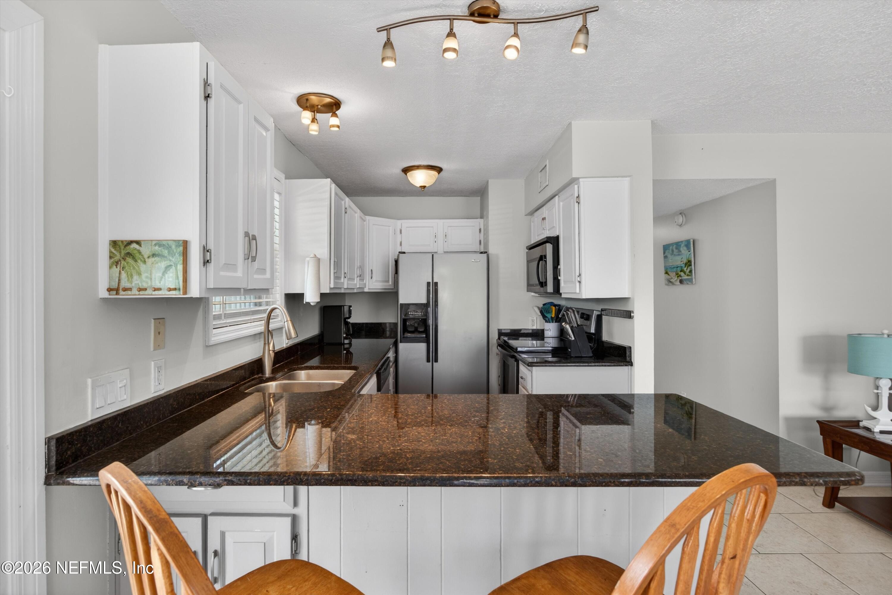 724 1ST Street 1-2
