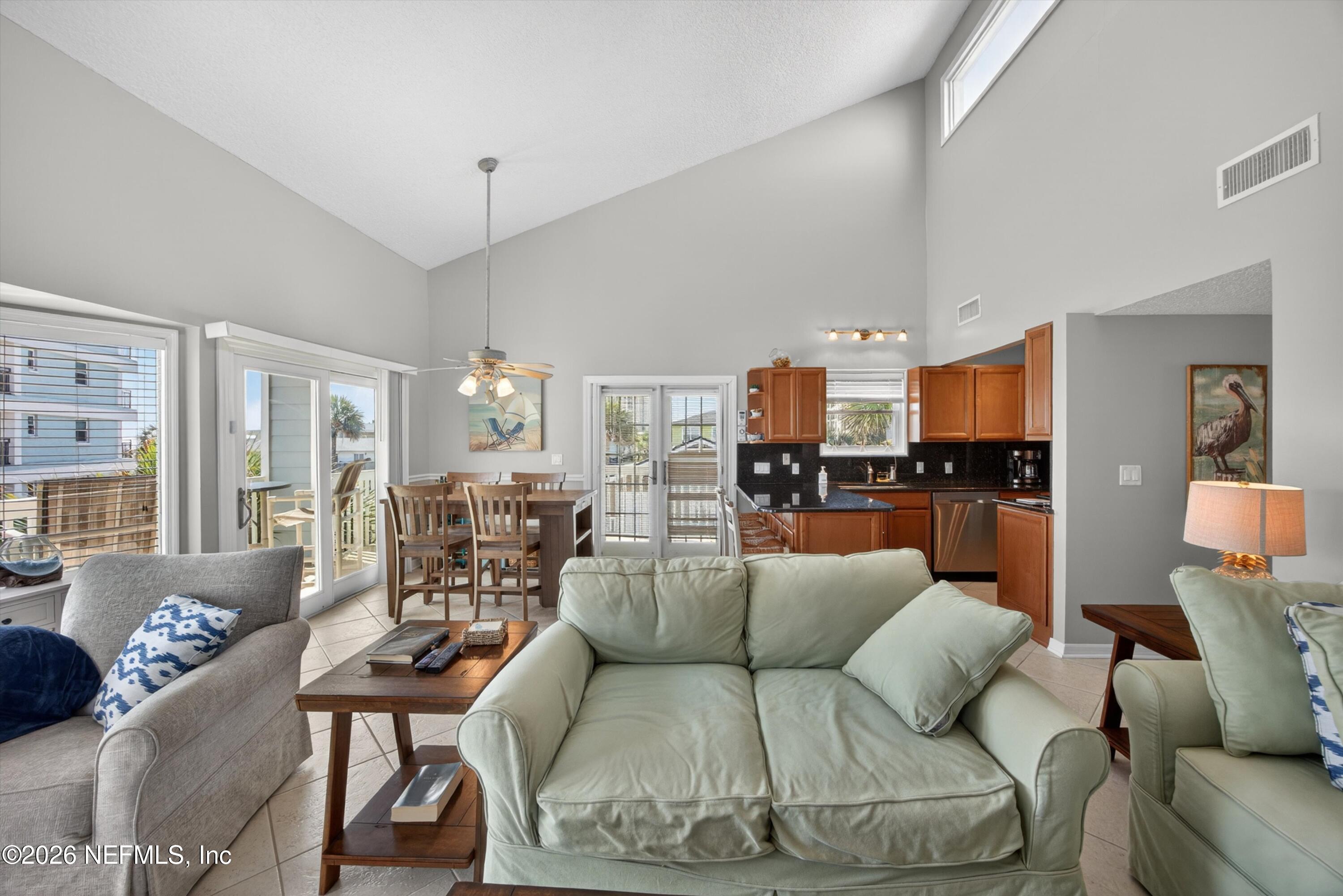724 1ST Street 1-2