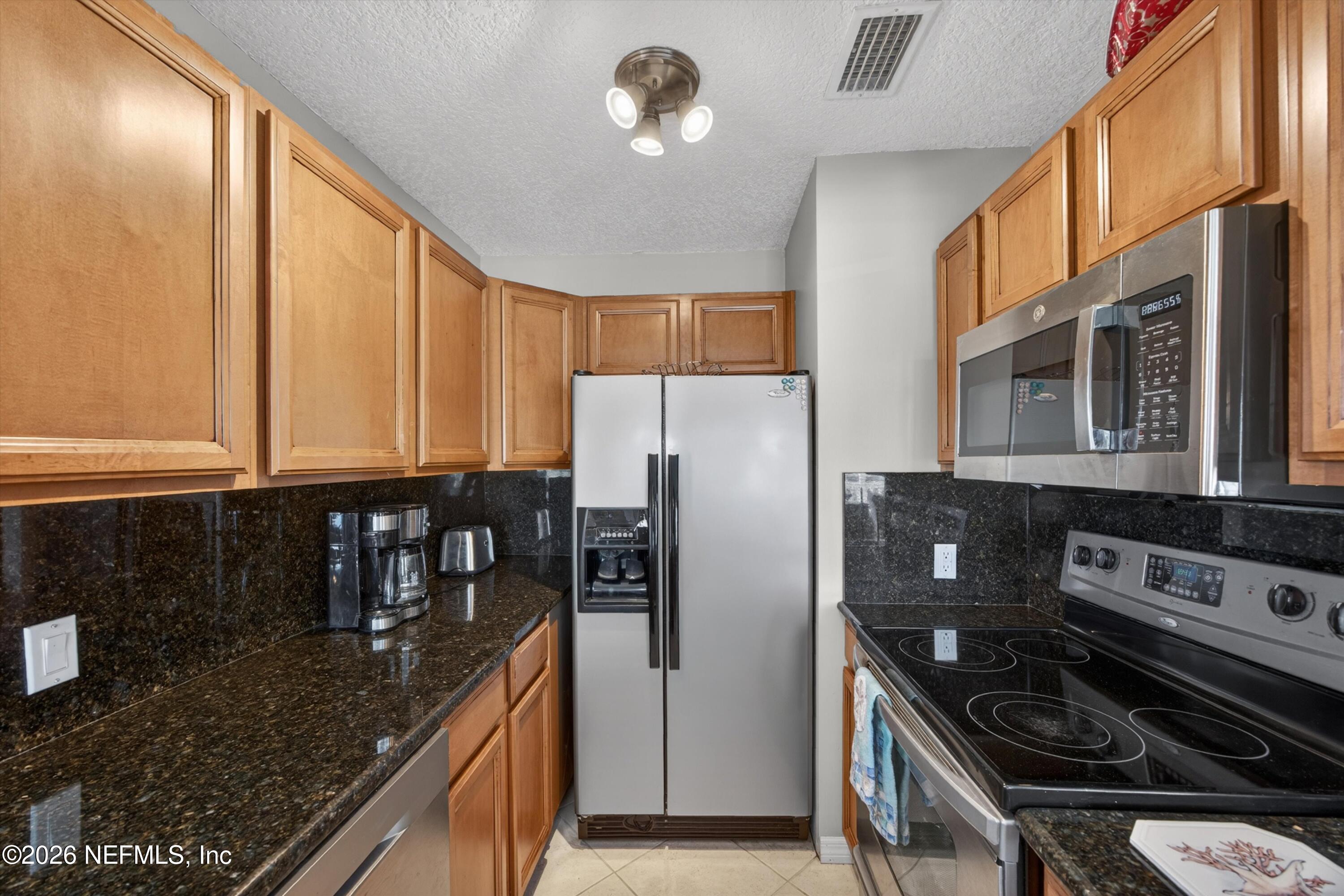 724 1ST Street 1-2