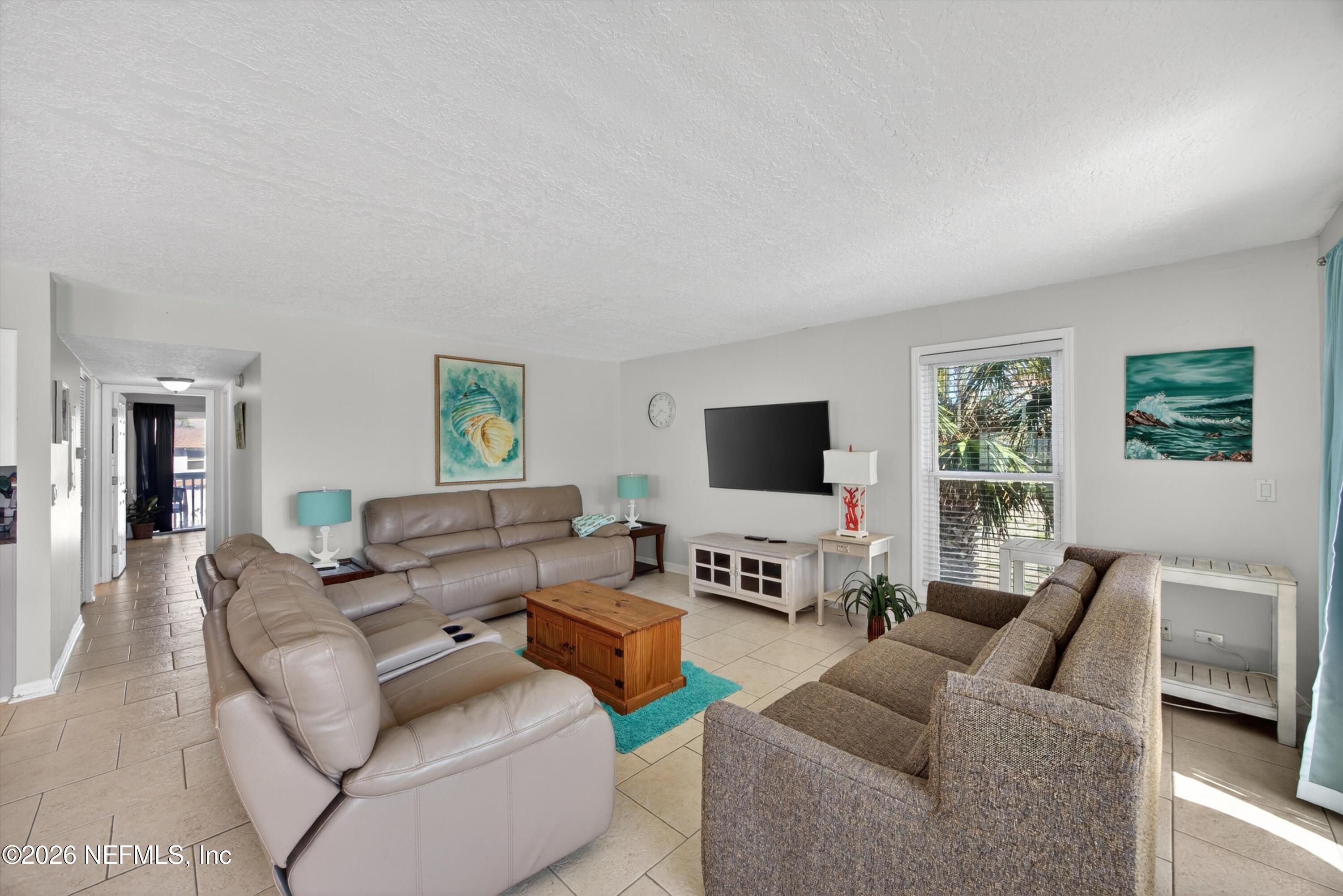 724 1ST Street 1-2