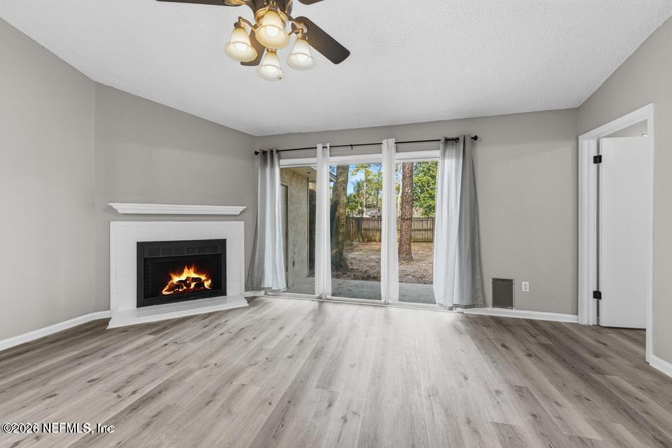 3552 COLONY COVE Trail W