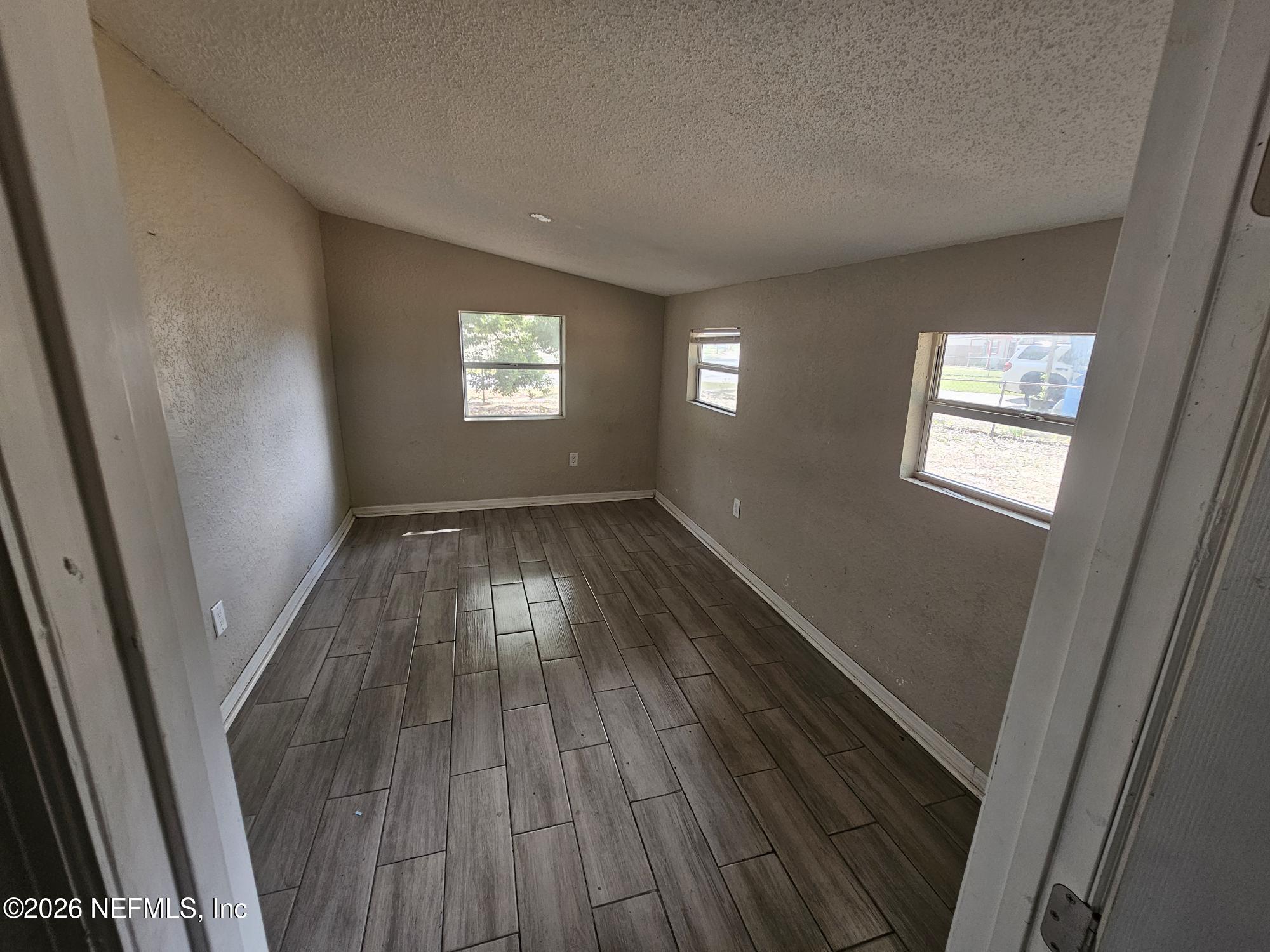 308 BONNLYN Drive