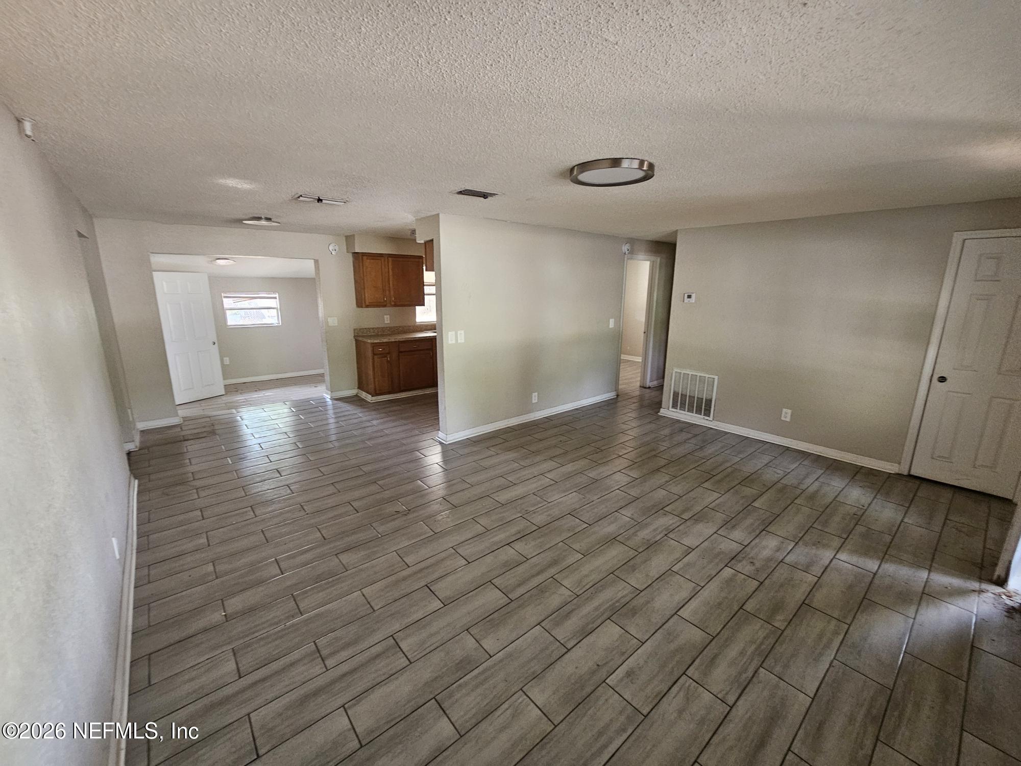 308 BONNLYN Drive