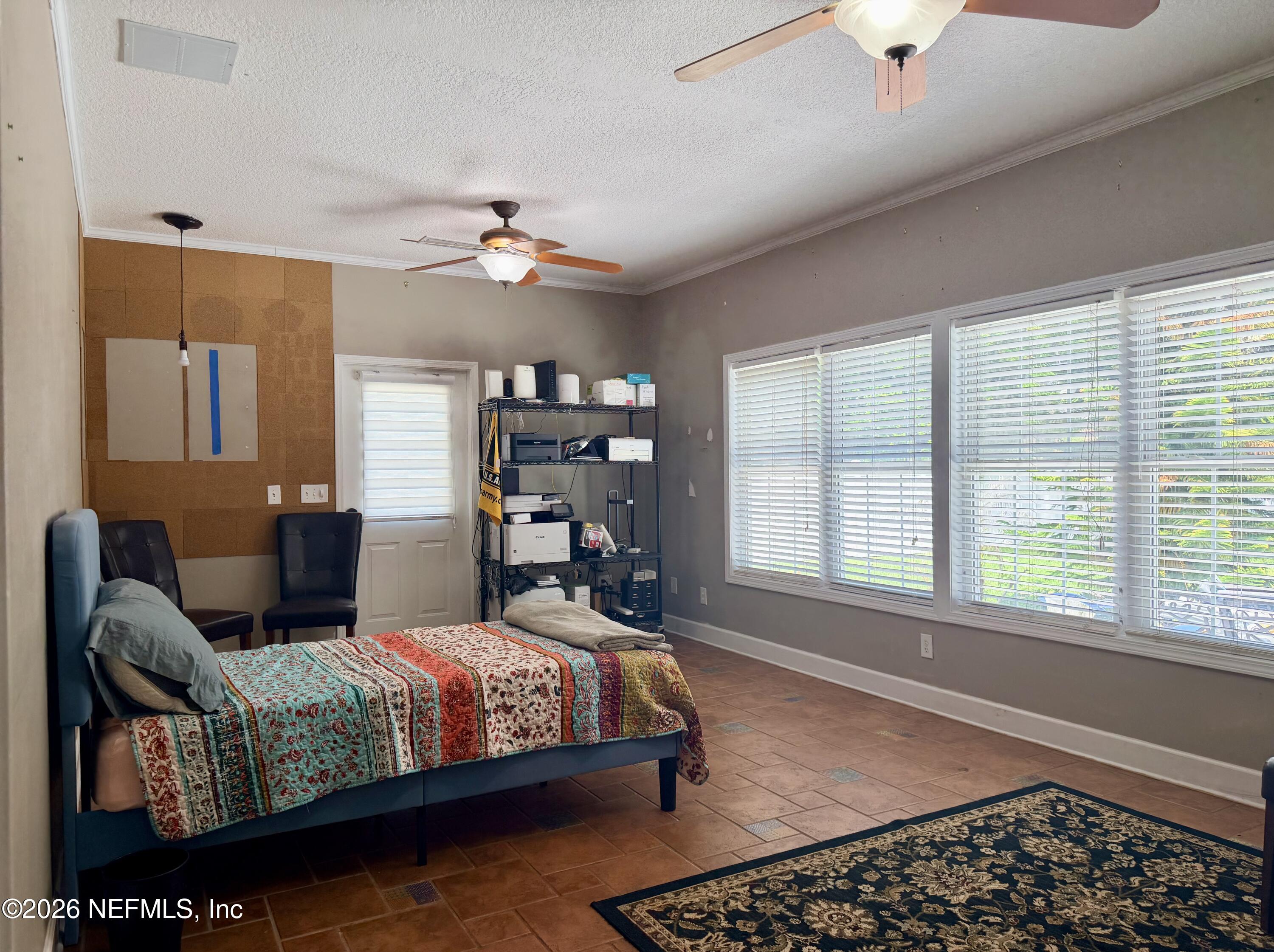 481 GOLDEN POND Court, St. Johns