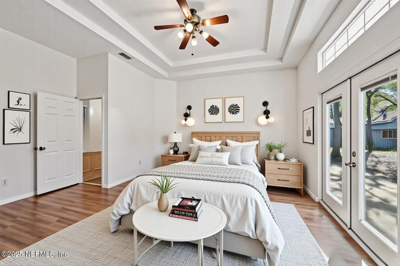 208 HONEYSUCKLE Way, St. Johns