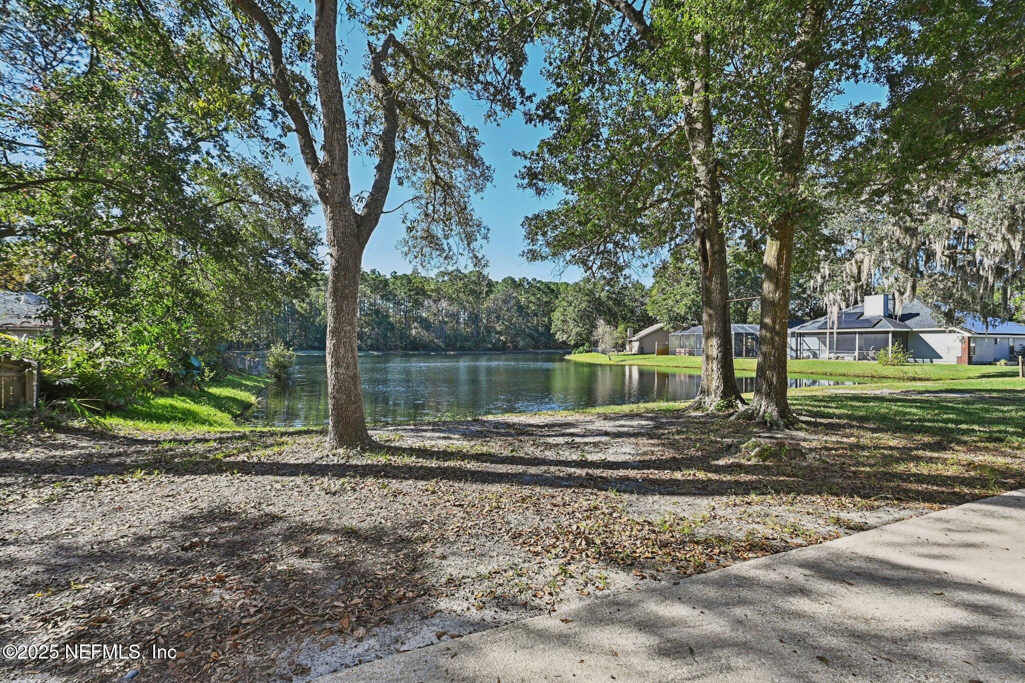 208 HONEYSUCKLE Way, St. Johns