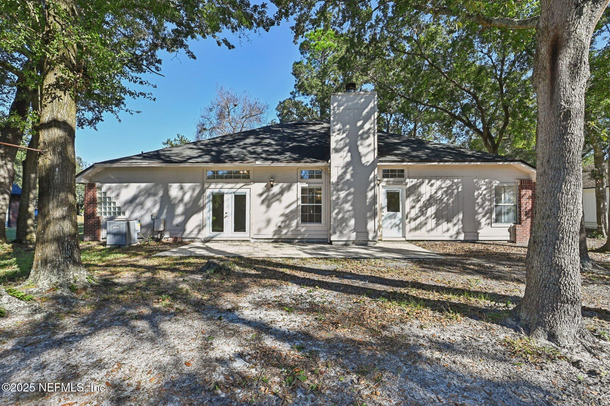 208 HONEYSUCKLE Way, St. Johns