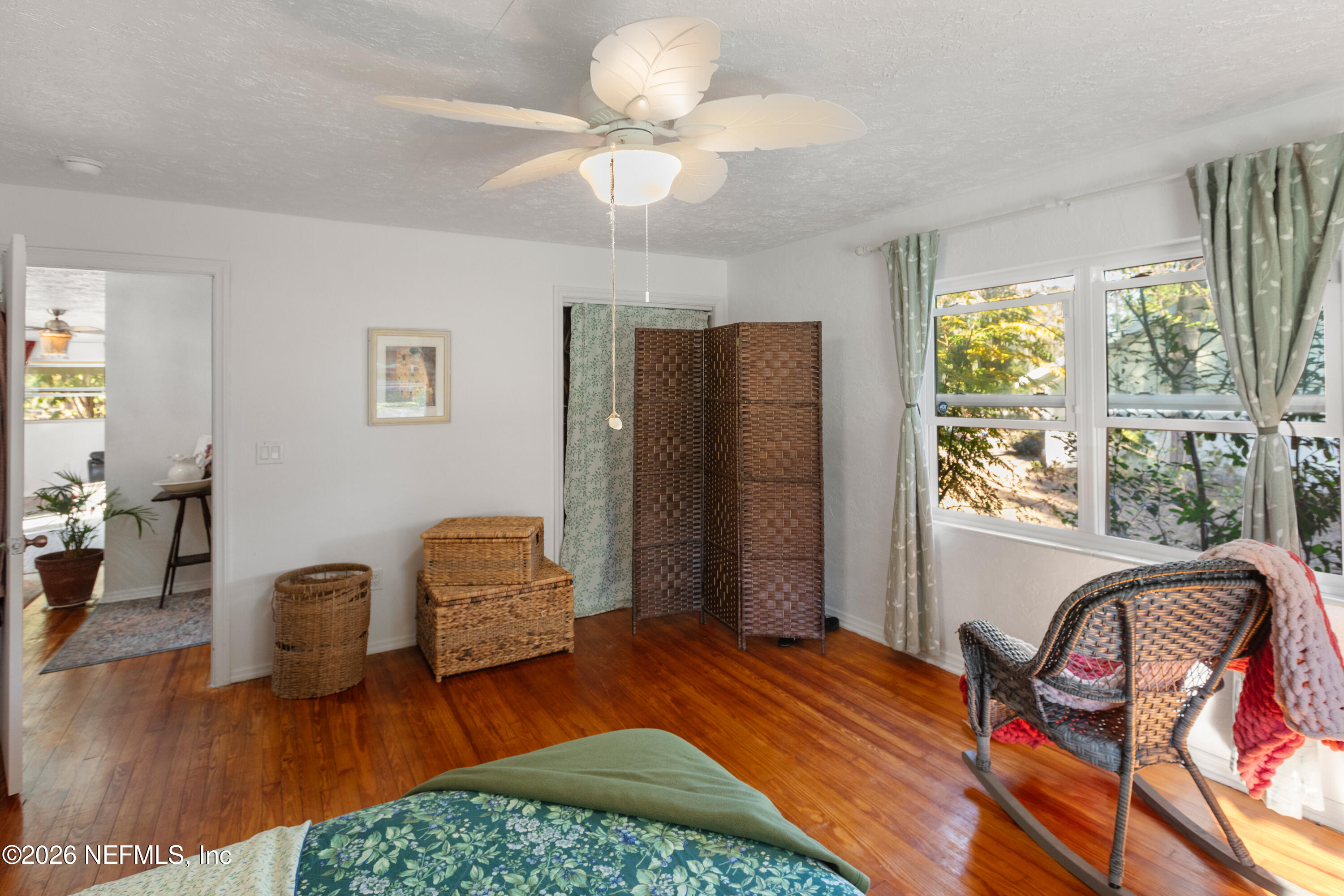 465 SE PALMETTO Avenue