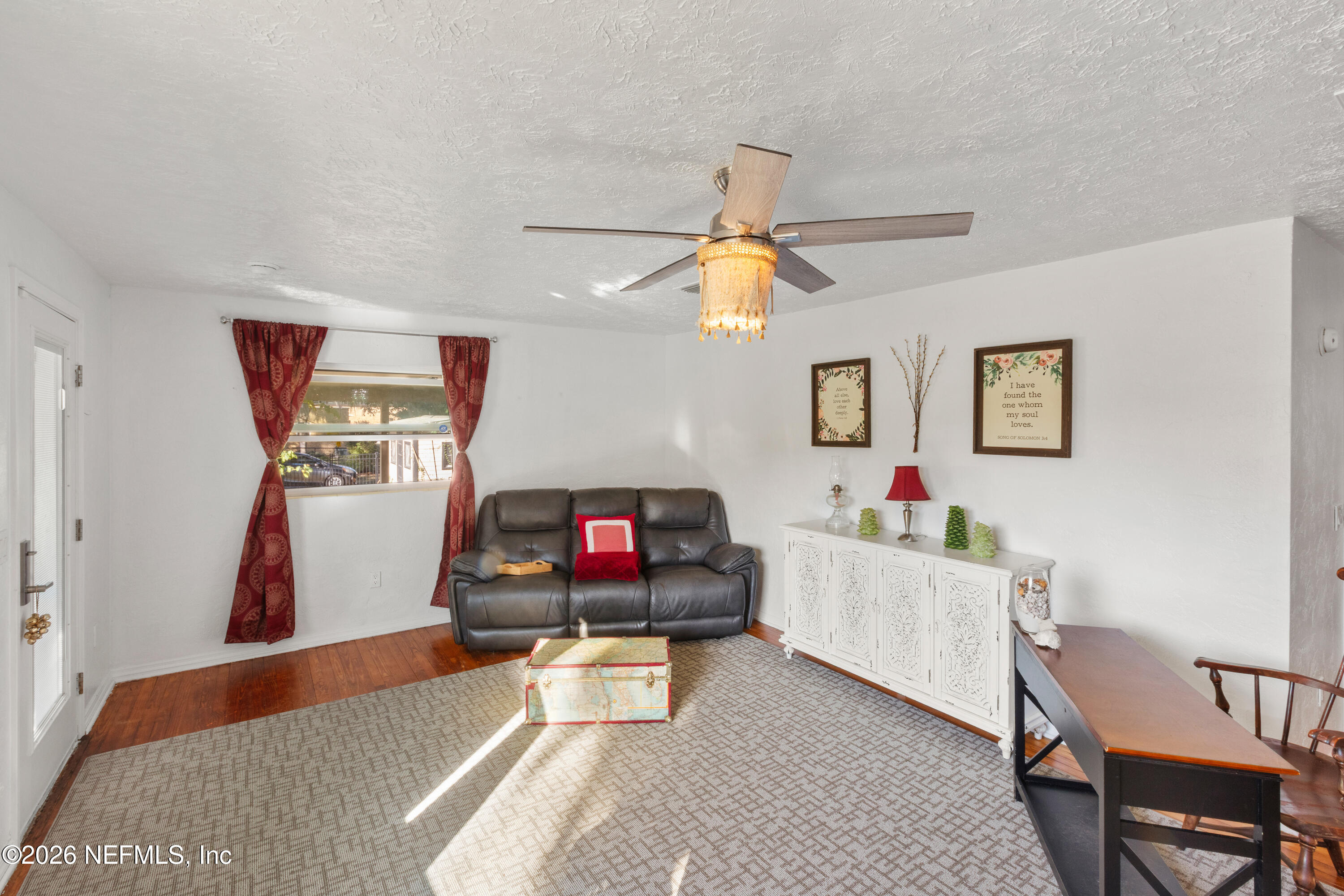 465 SE PALMETTO Avenue