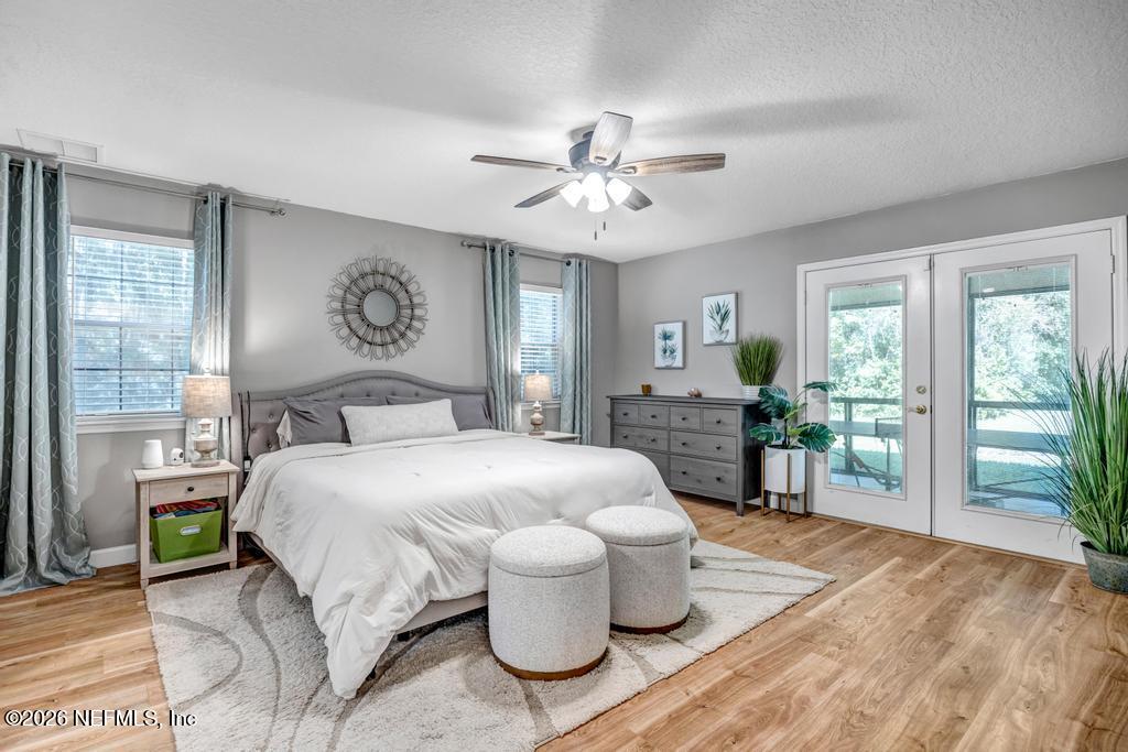 1929 VILLAGE TRAIL Way