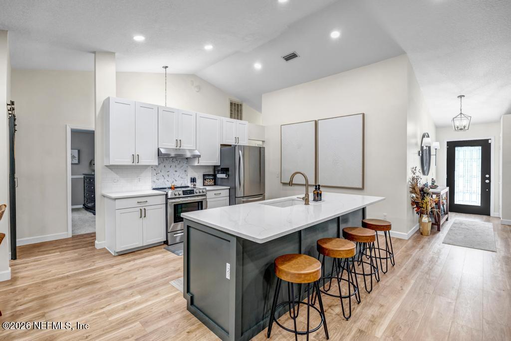 1929 VILLAGE TRAIL Way