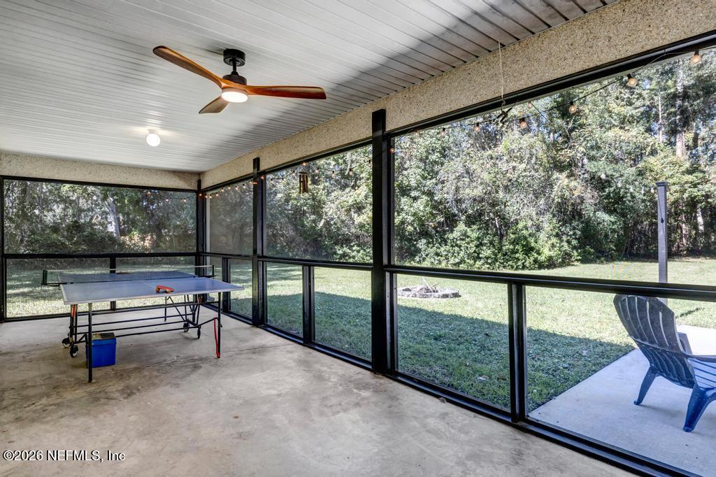 1929 VILLAGE TRAIL Way