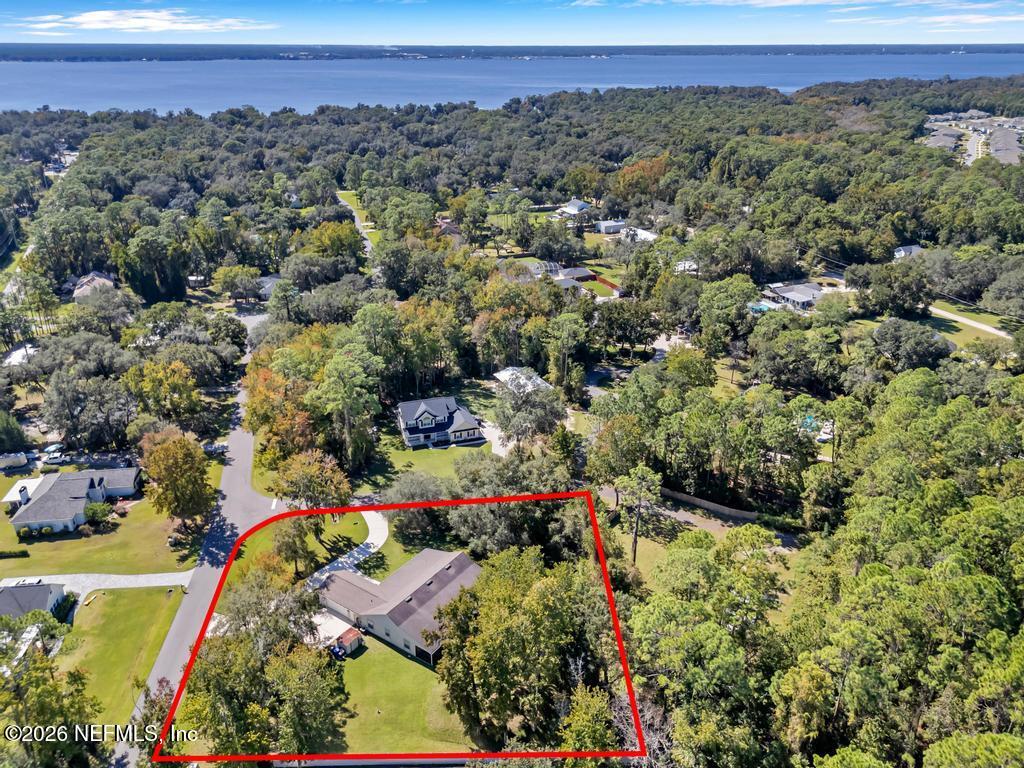 1929 VILLAGE TRAIL Way