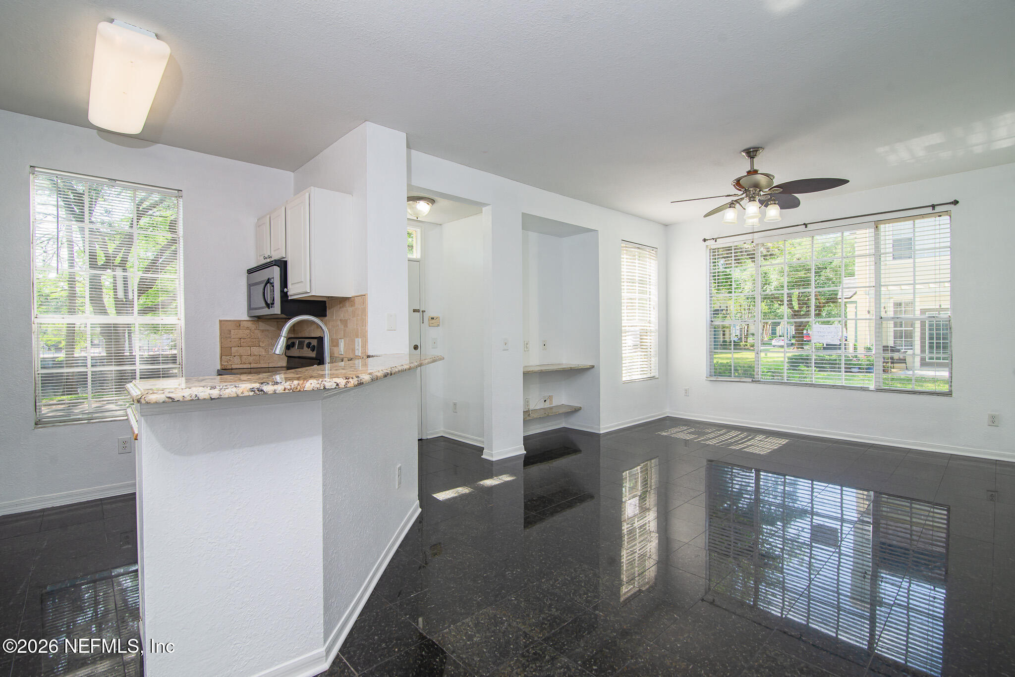 13703 RICHMOND PARK Drive 1603
