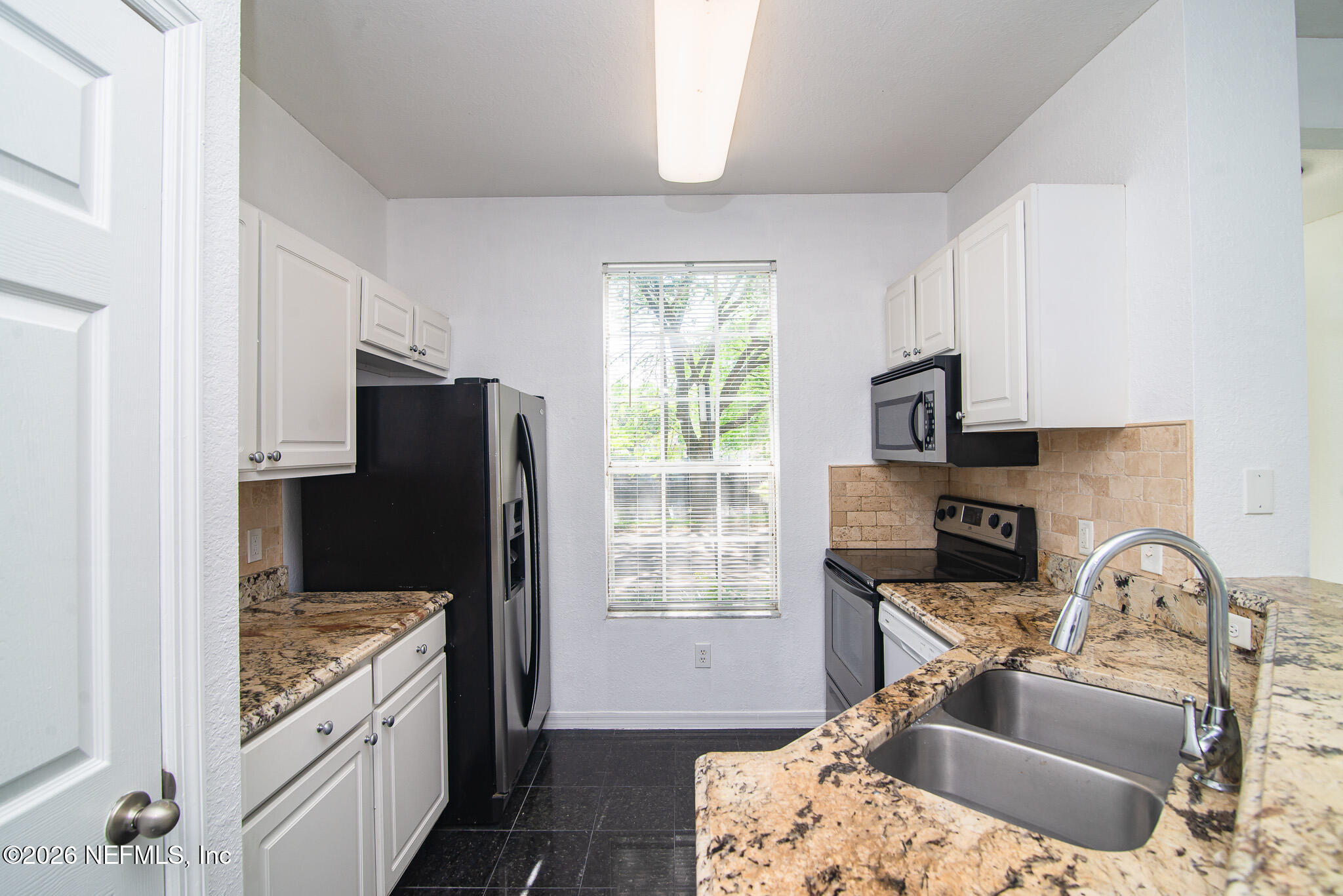 13703 RICHMOND PARK Drive 1603