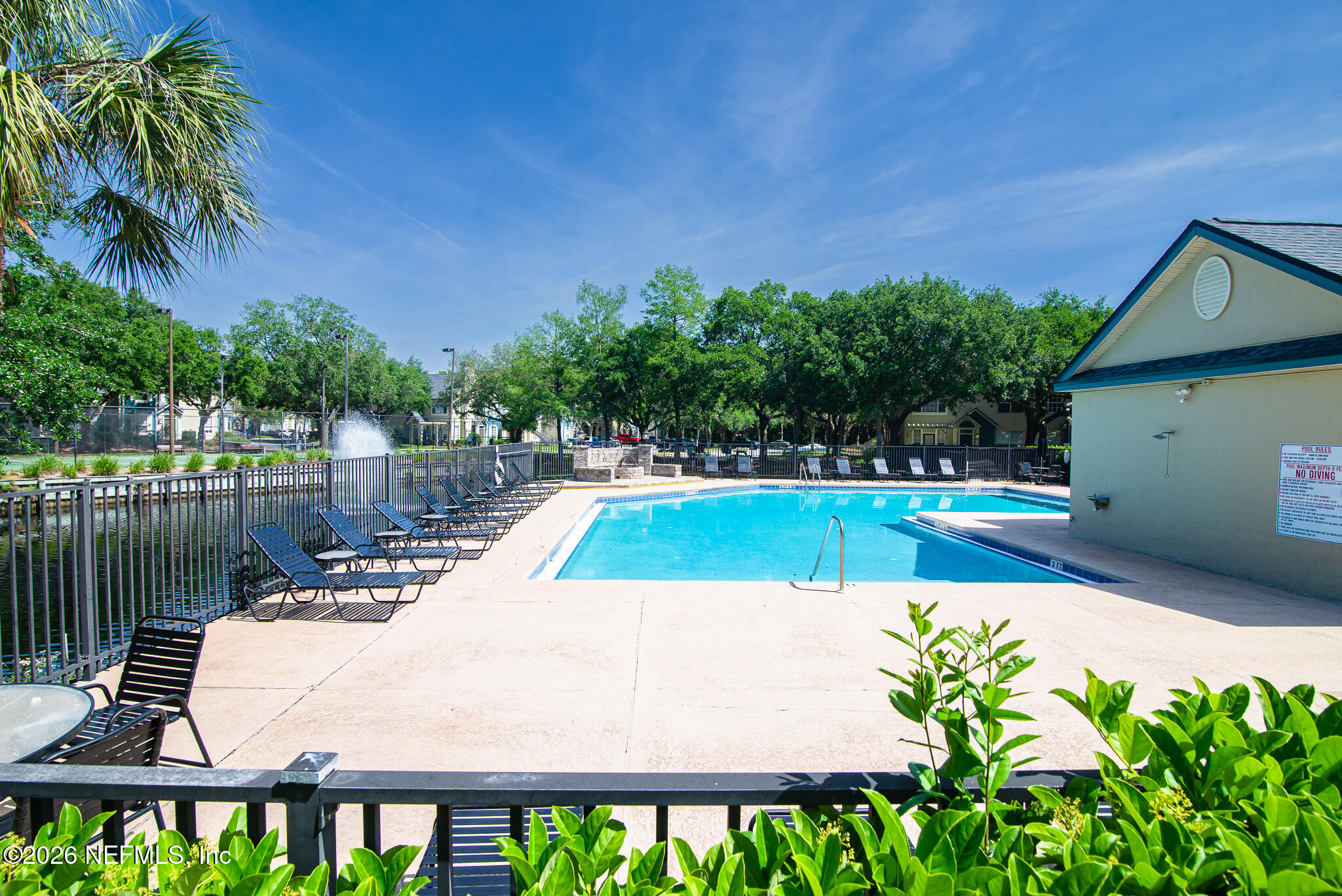 13703 RICHMOND PARK Drive 1603
