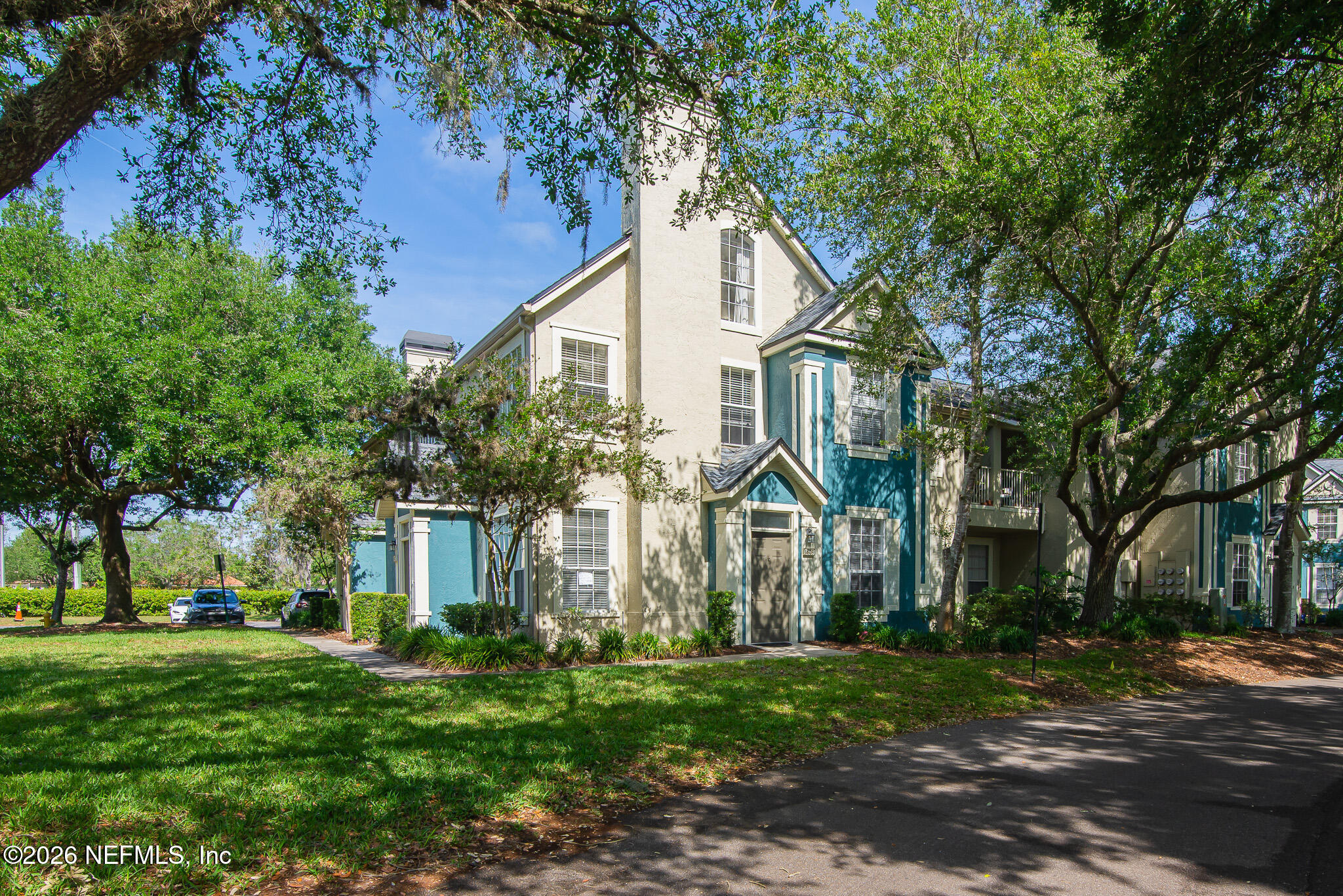 13703 RICHMOND PARK Drive 1603