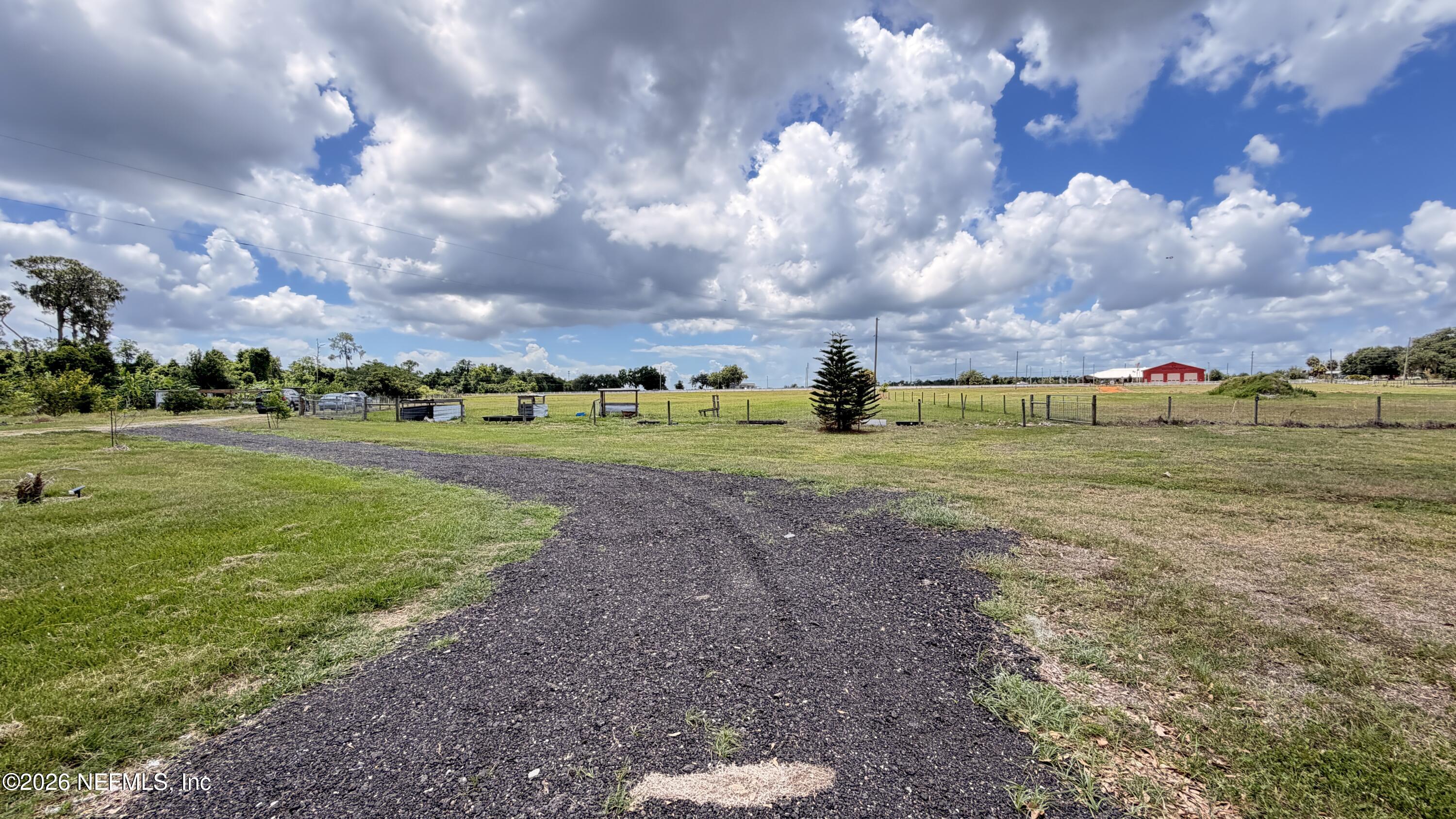 1302 FORT MEADE RD Road