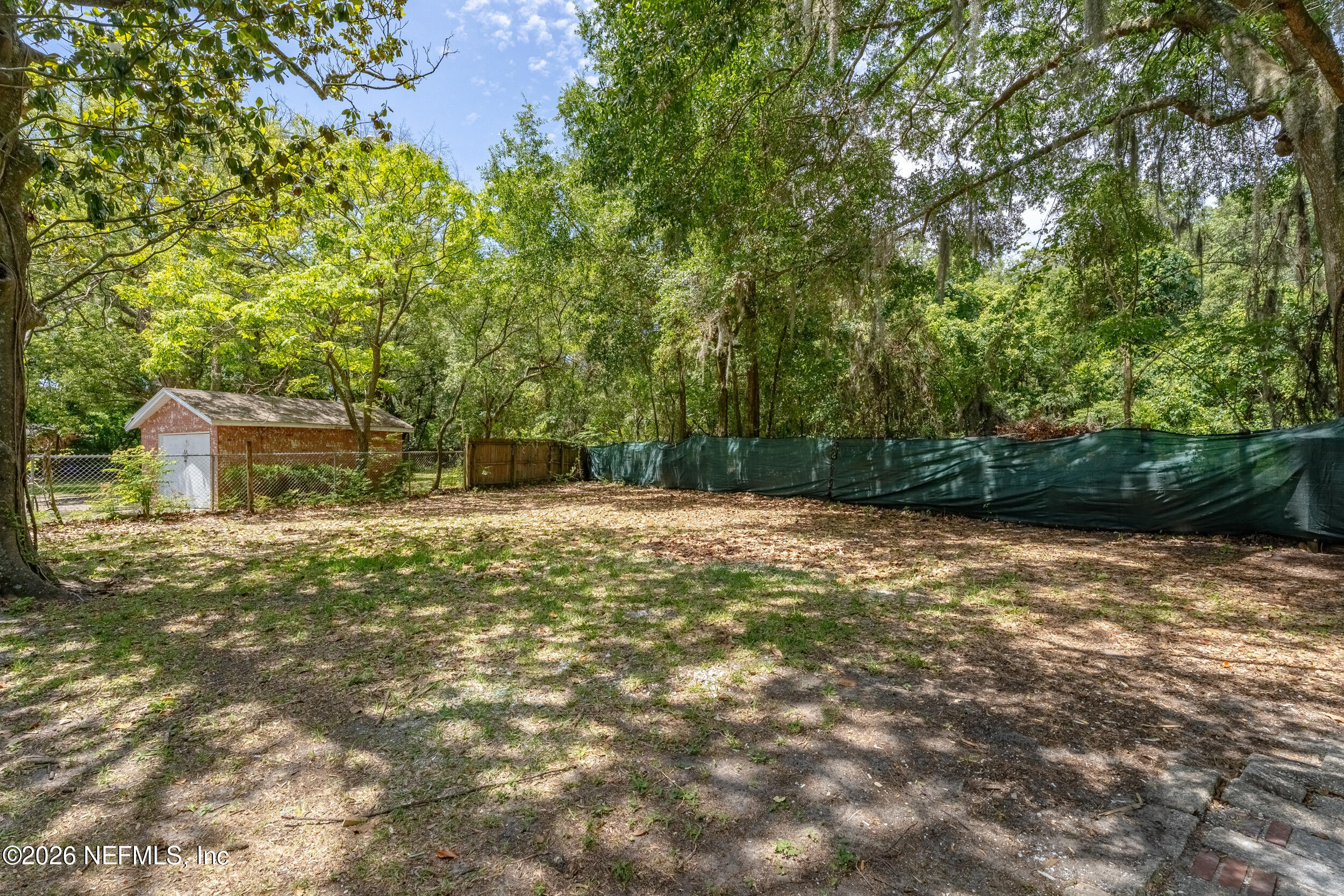 6918 PARK Circle