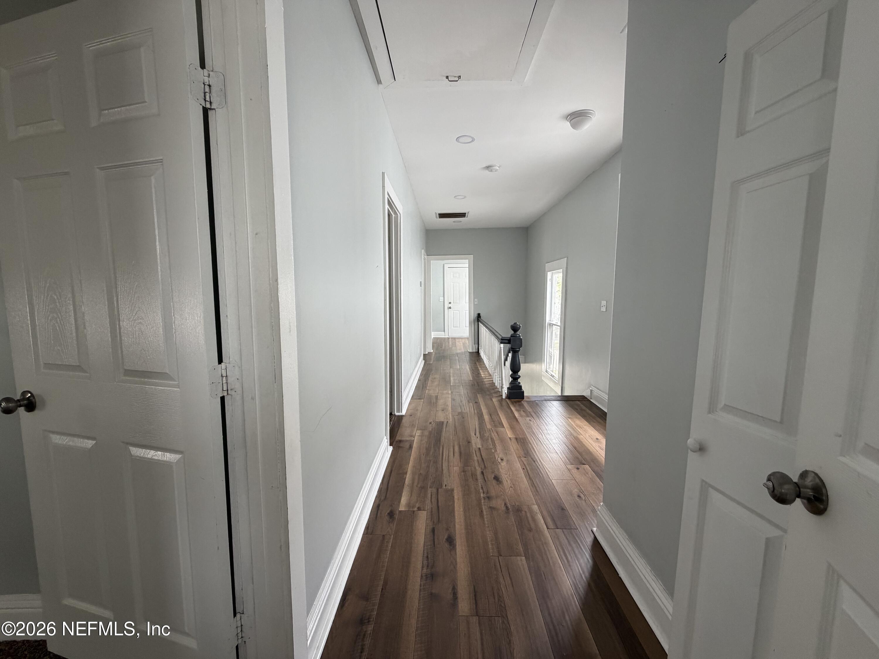 129 E 5TH Street